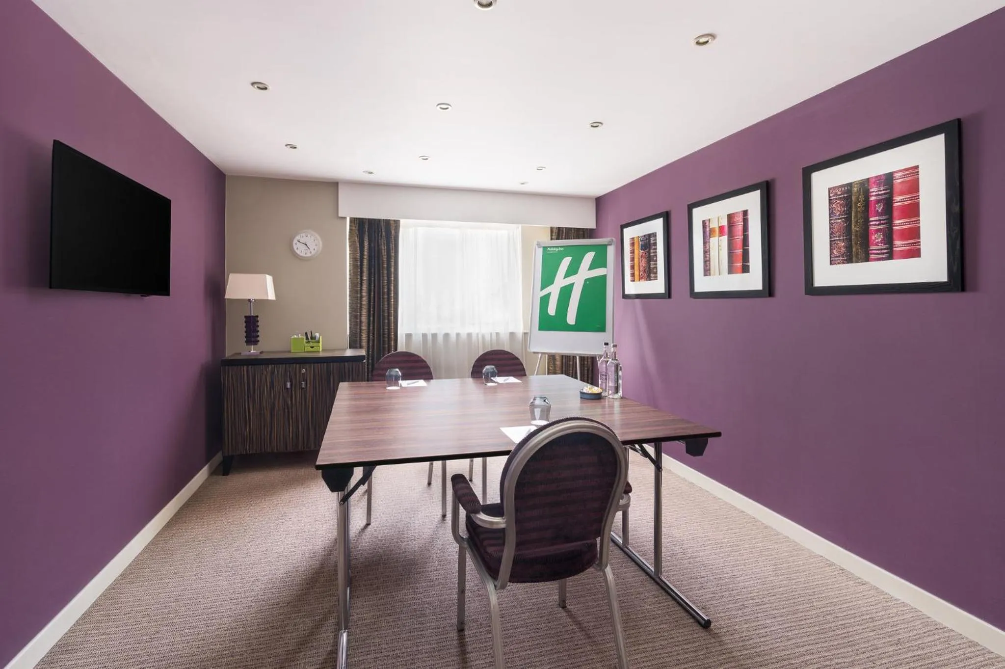 Meeting/conference room in Holiday Inn Birmingham Bromsgrove by IHG