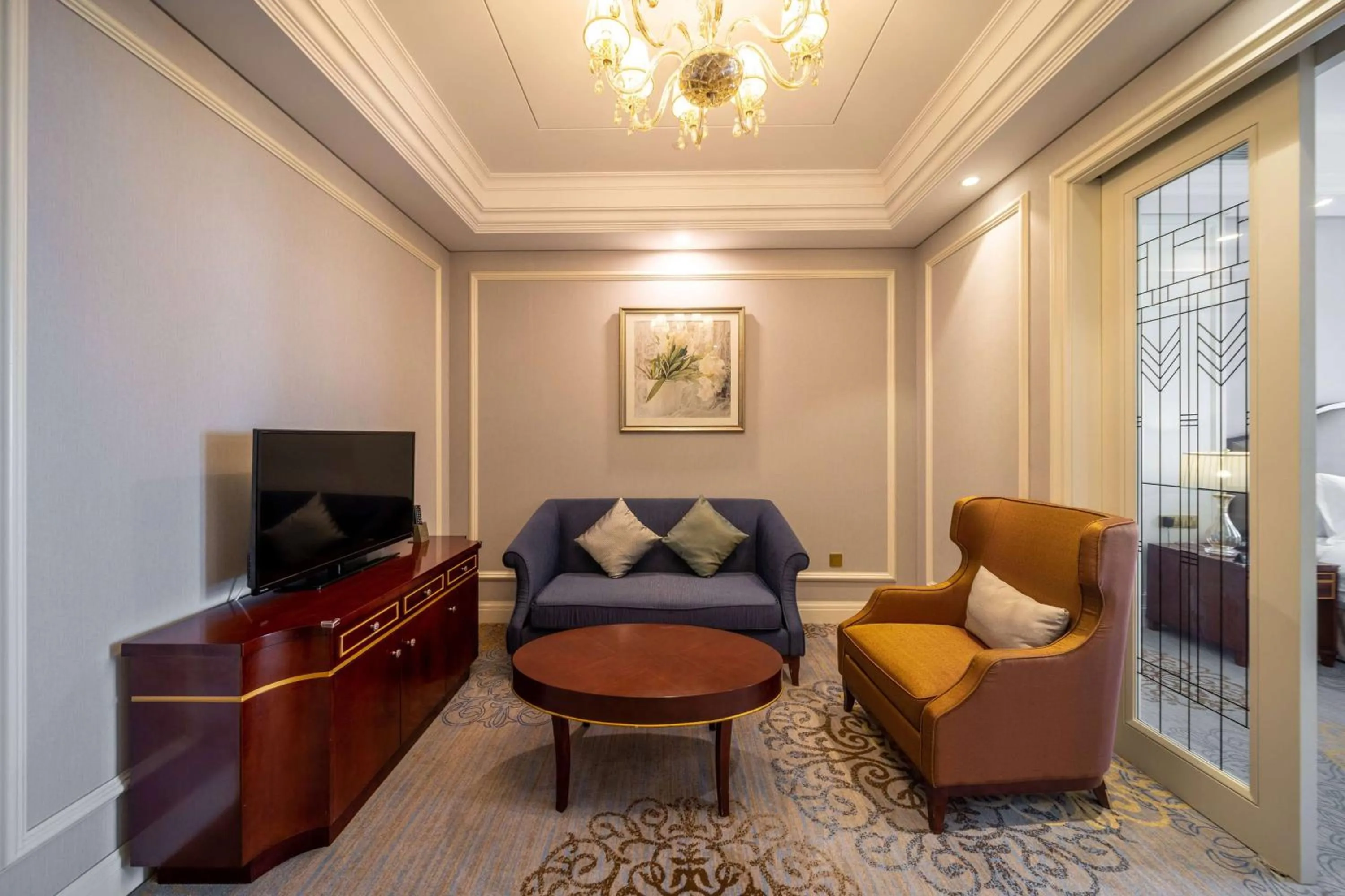 Living room in Howard Johnson Junhe Hot Springs Resort Beijing北京君和豪生温泉酒店