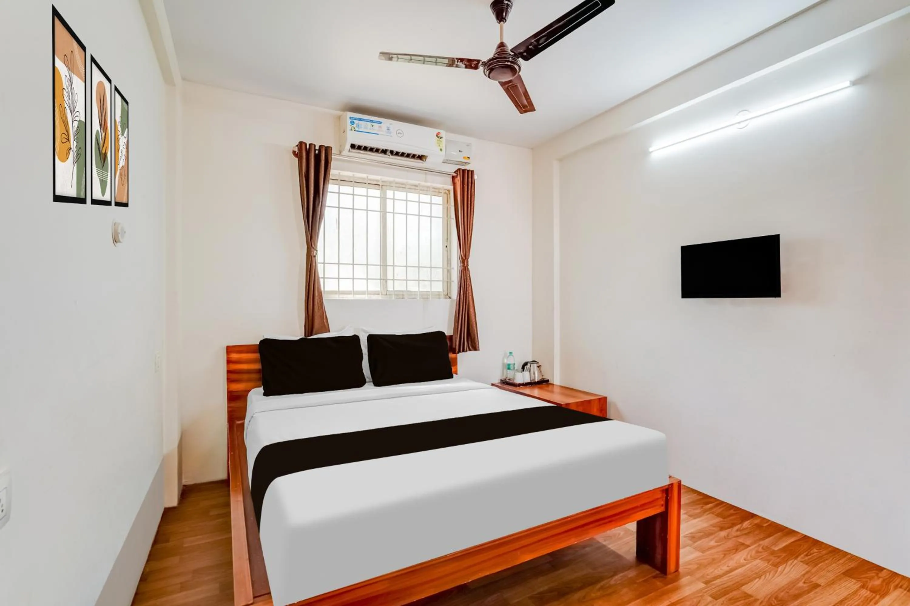 Bedroom, Bed in Super Collection O Bannergatta Road Near Decathlon