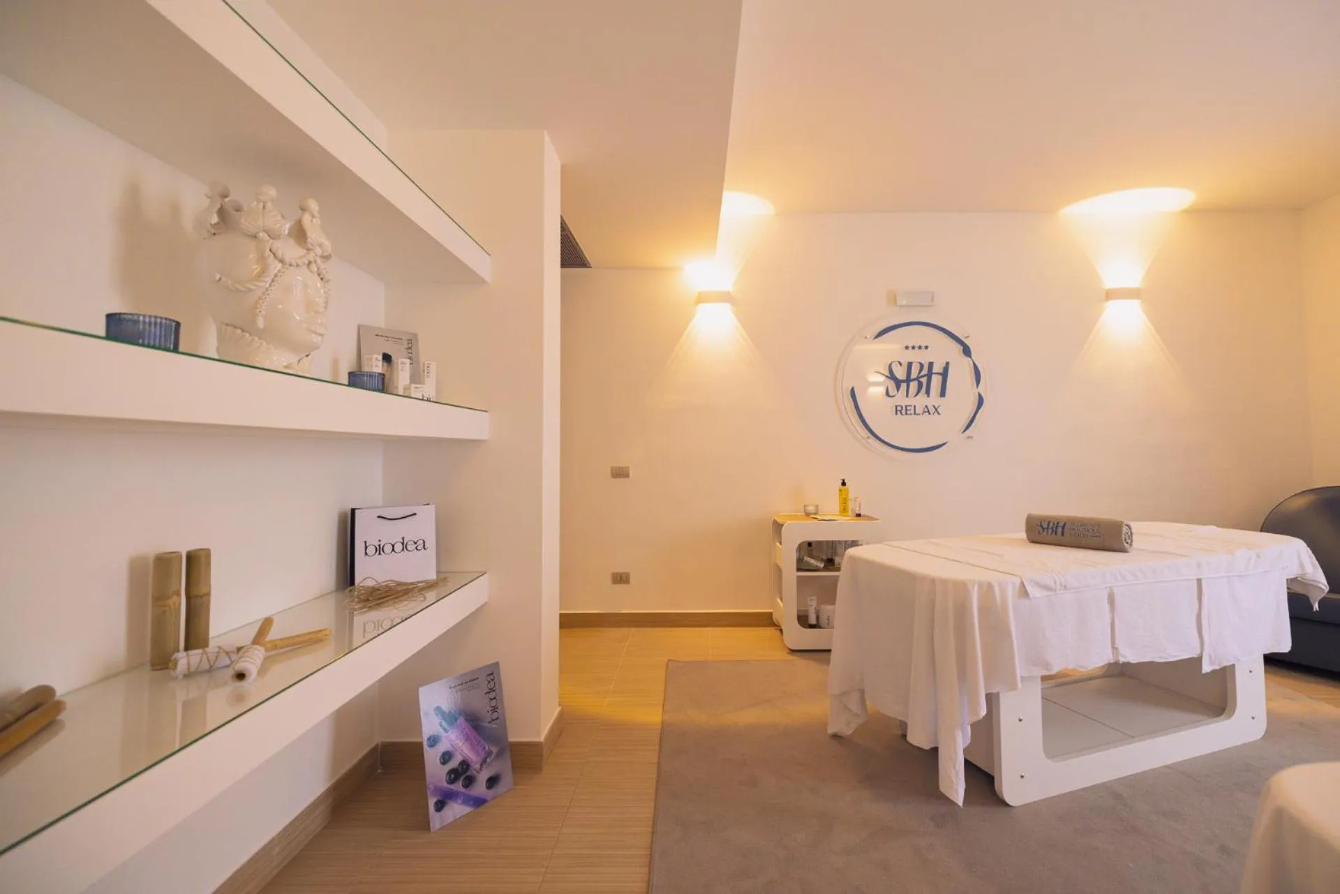 Massage, Bed in Selinunte Boutique Hotel