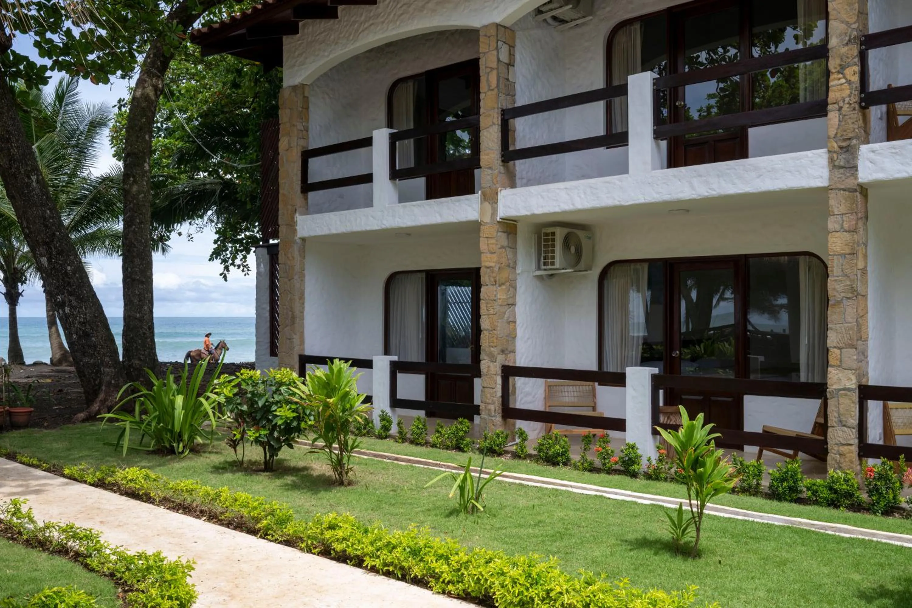 Balcony/Terrace in Fuego del Sol Beachfront Hotel