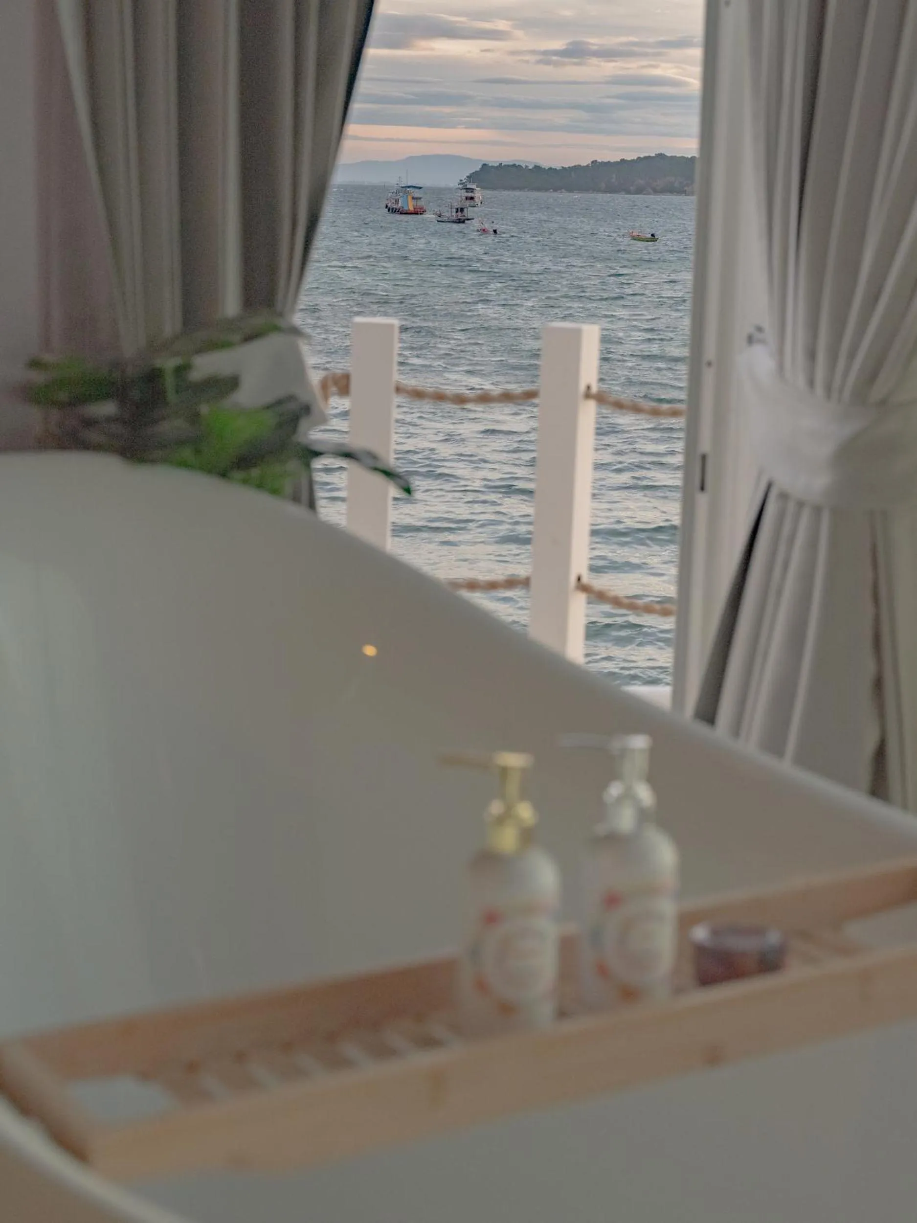 Baan Sailboat Beach Kohlarn