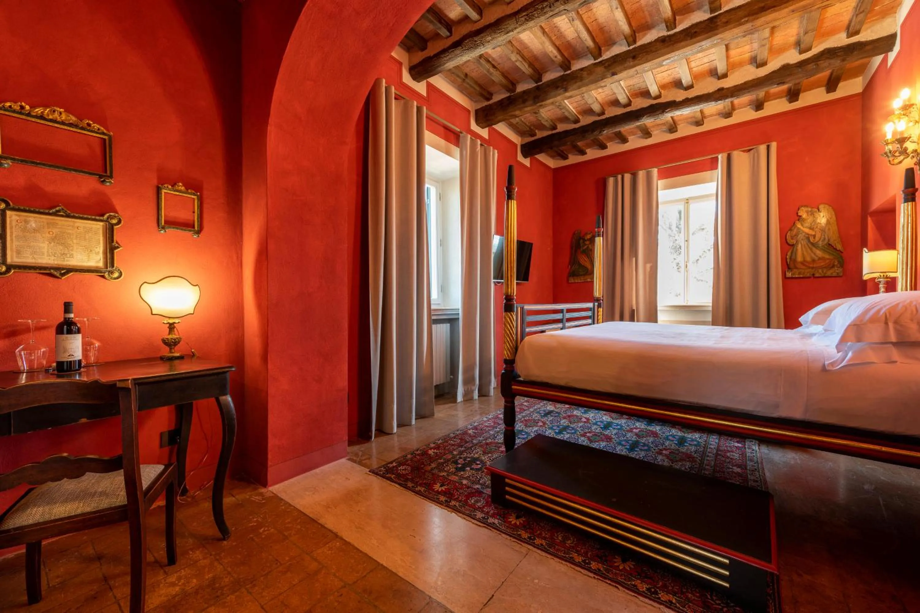 Bedroom, Bed in Villa Le Prata - Residenza del Vescovo - Cantina & Relais