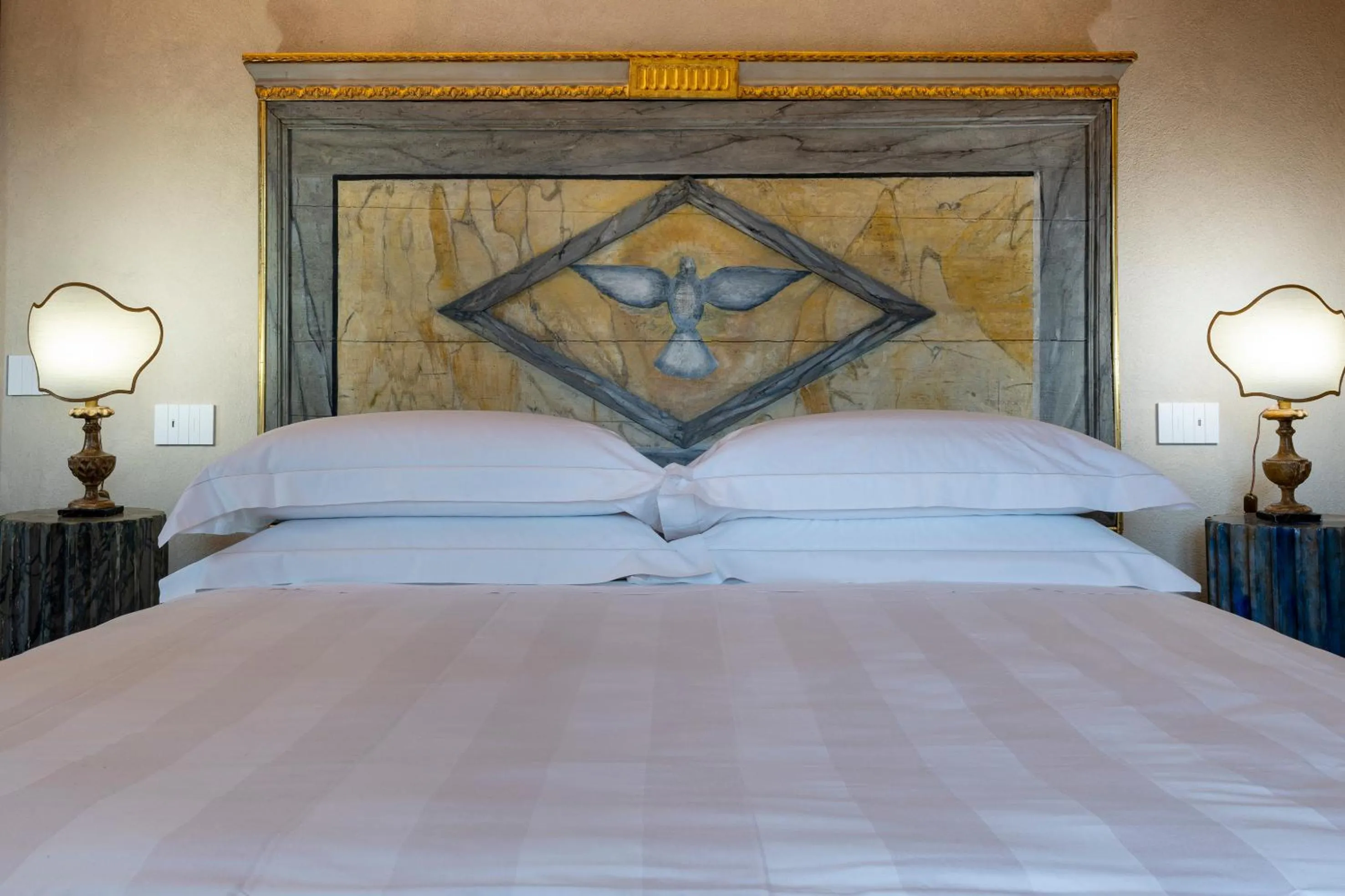 Bed in Villa Le Prata - Residenza del Vescovo - Cantina & Relais