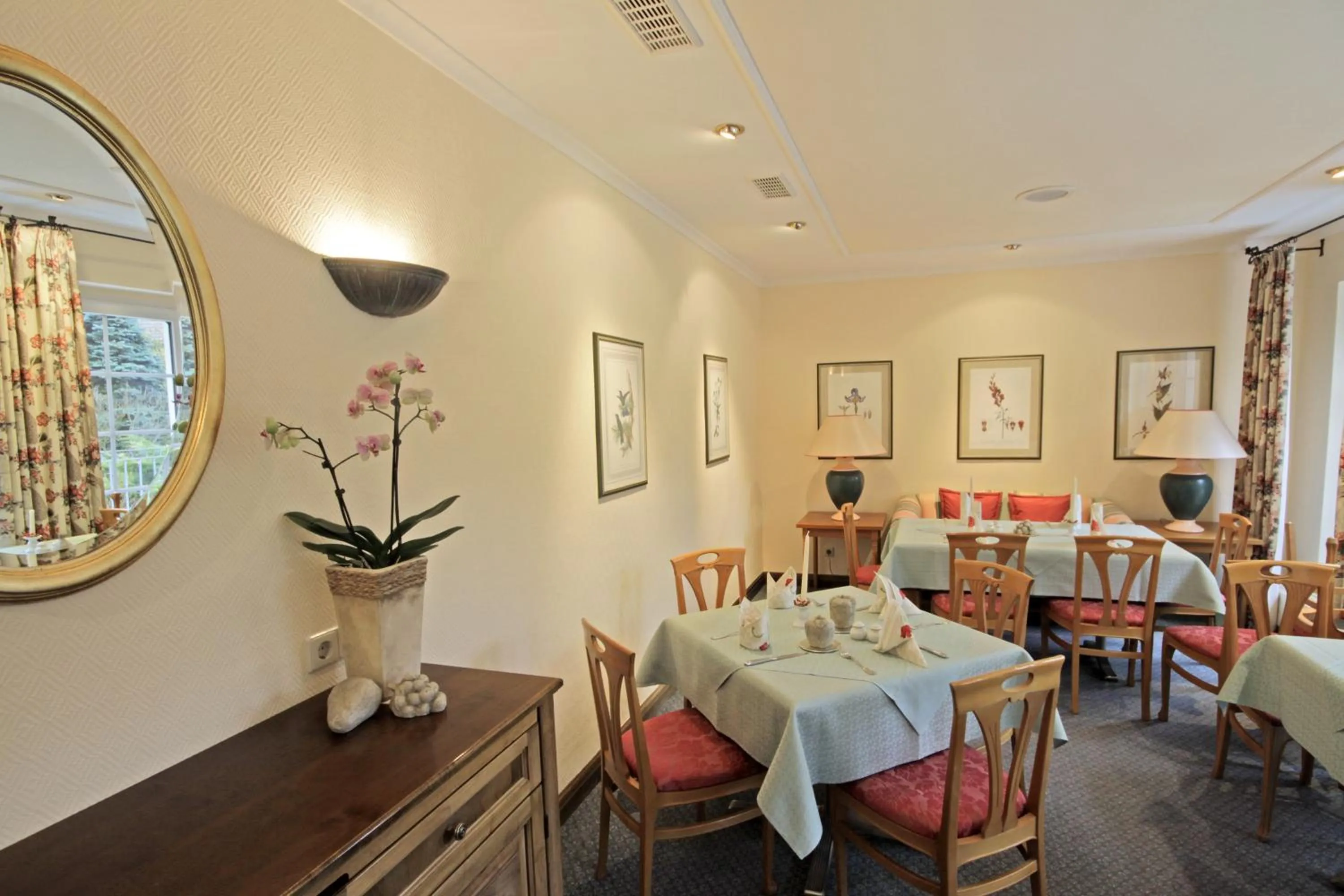 Restaurant/places to eat in Parkhotel Oybin