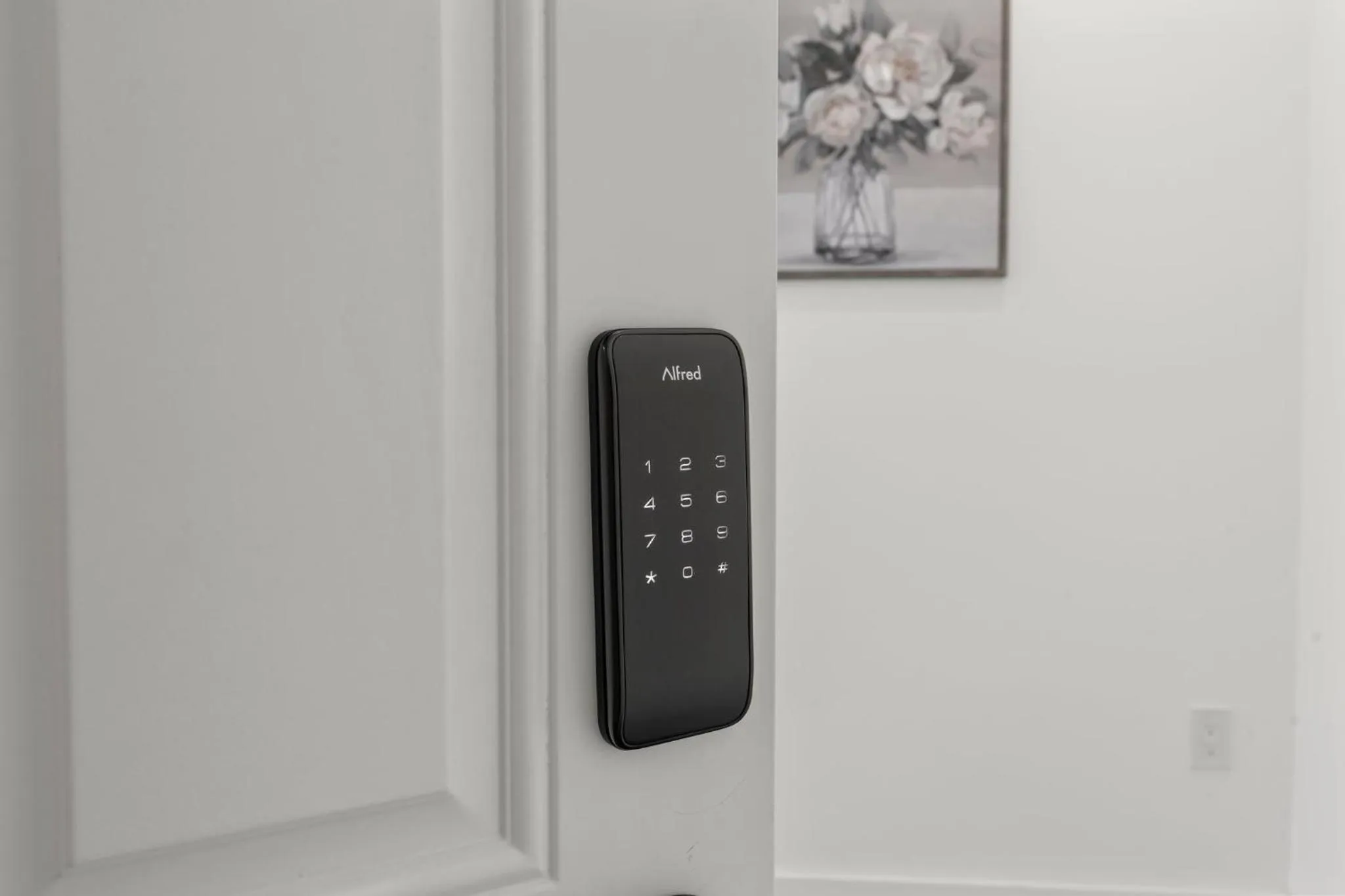 Facade/entrance in New Season Royals, Airport West