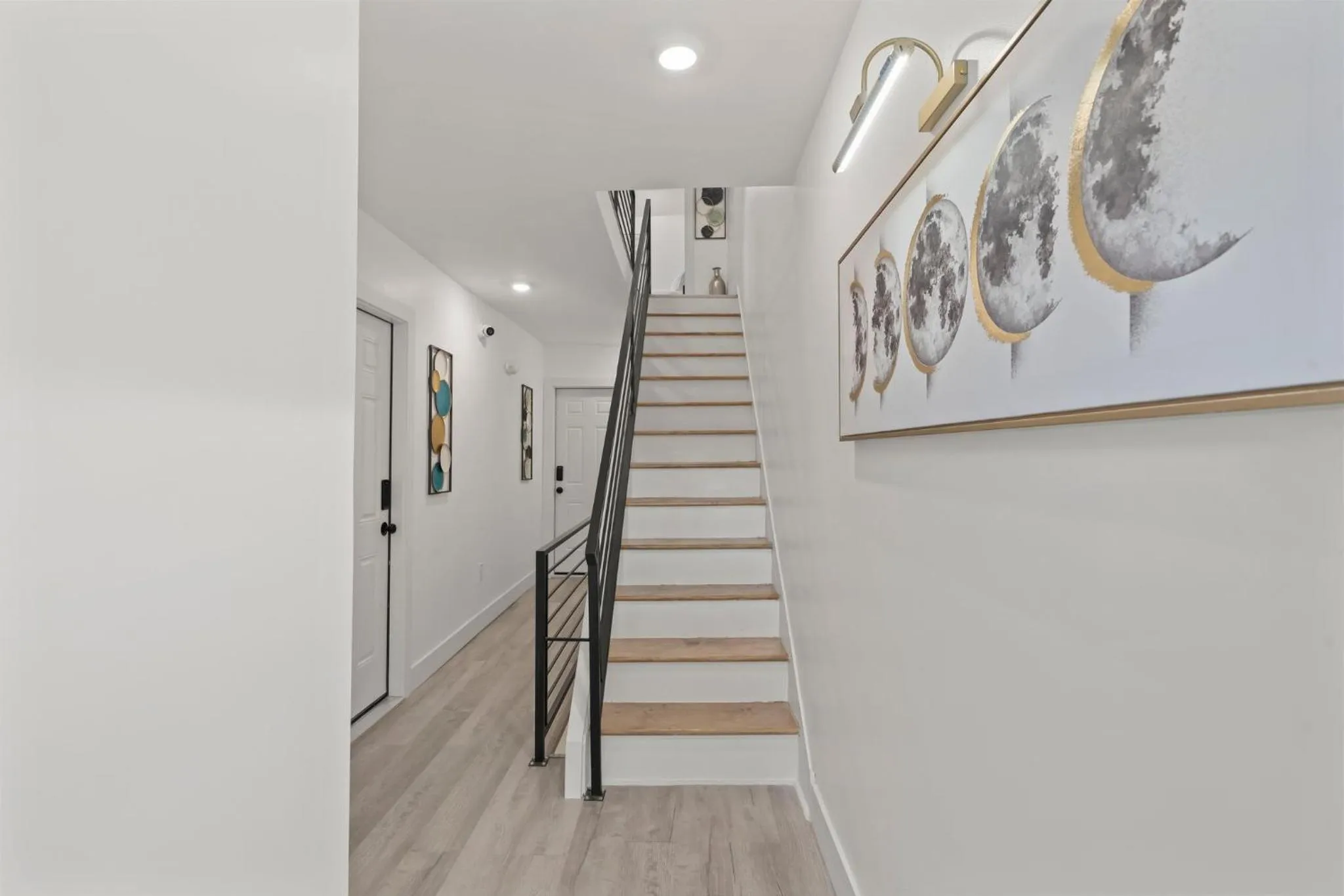 Facade/entrance in New Season Royals, Airport West