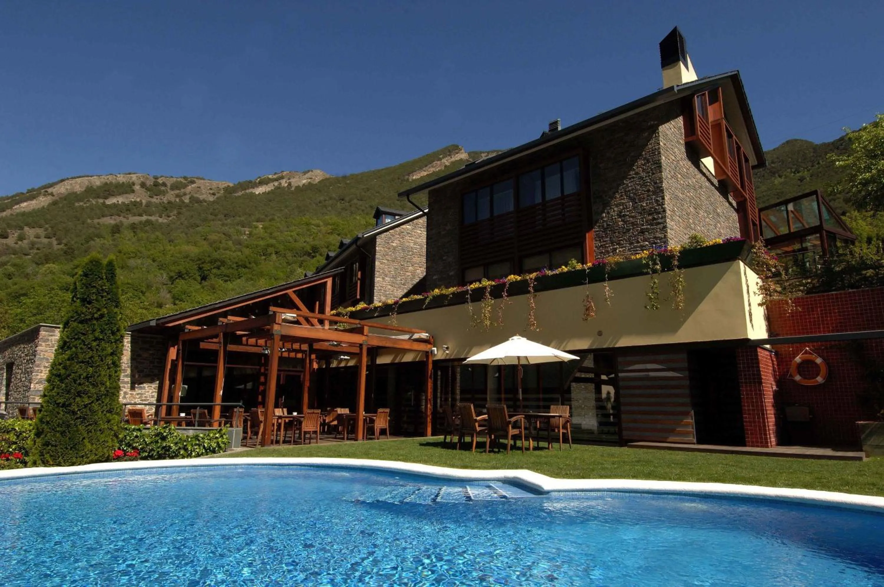 Garden in Hotel Riberies & Spa by RdA Hotels