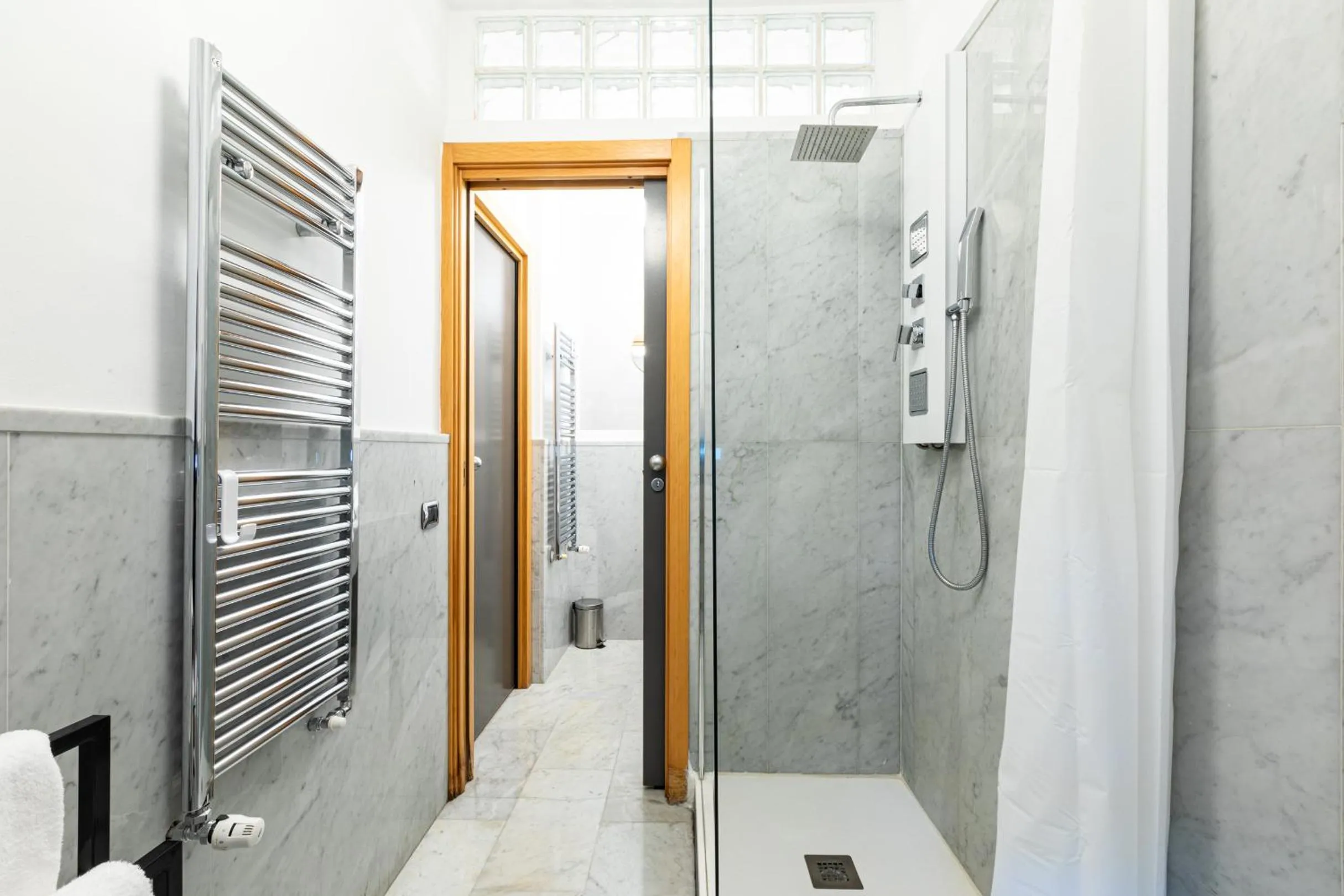 Shower in Città Studi Suites - Top Collection