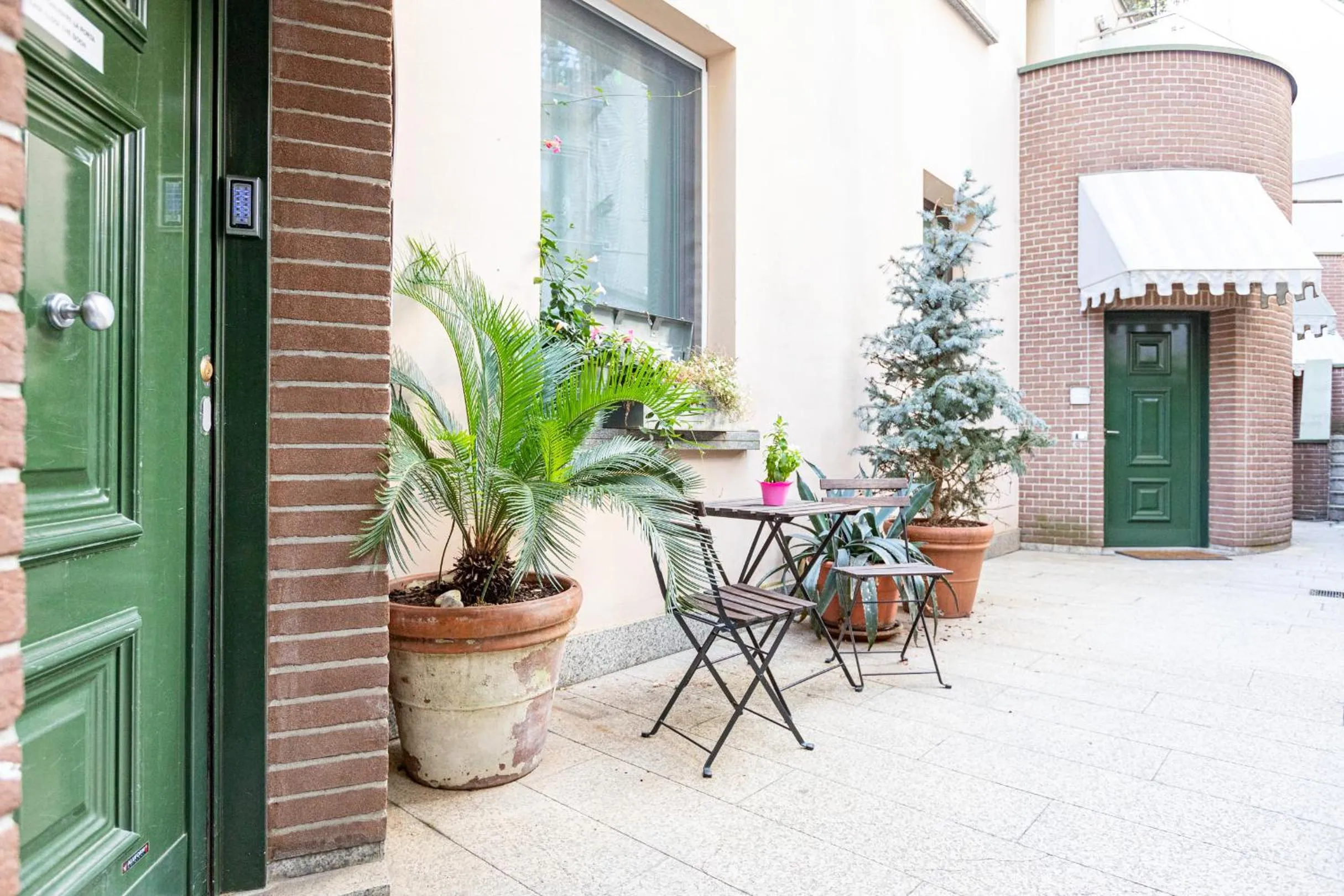 Property building in Città Studi Suites - Top Collection