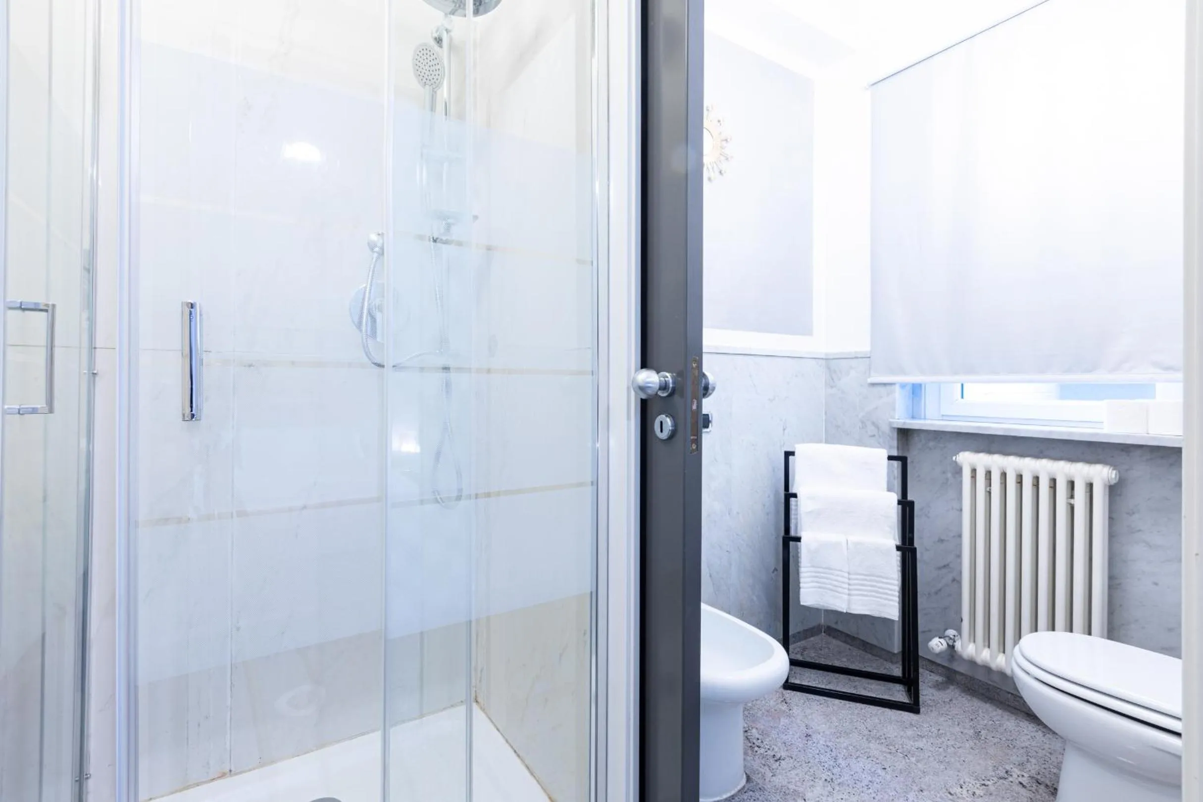 Shower in Città Studi Suites - Top Collection