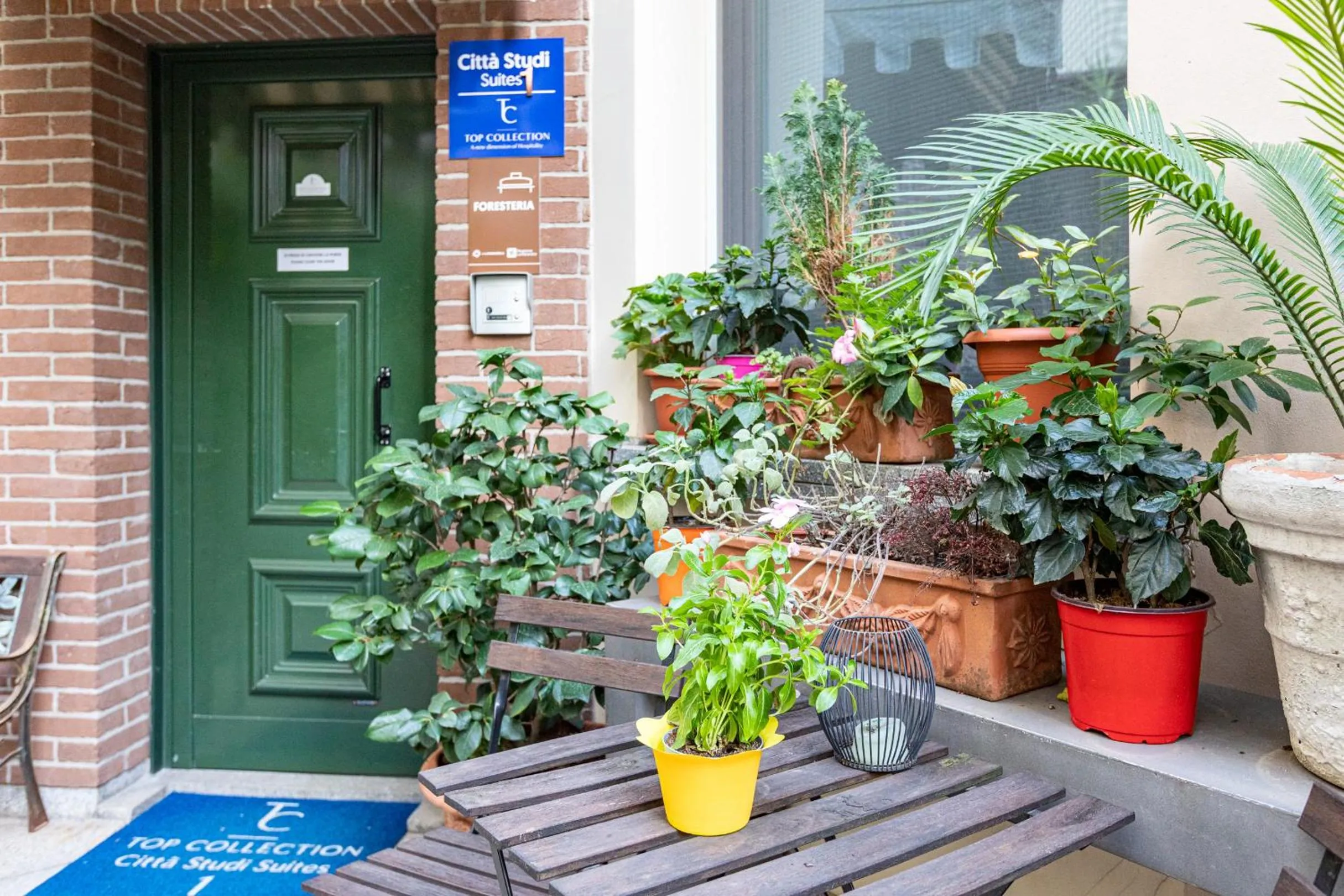 Facade/entrance in Città Studi Suites - Top Collection