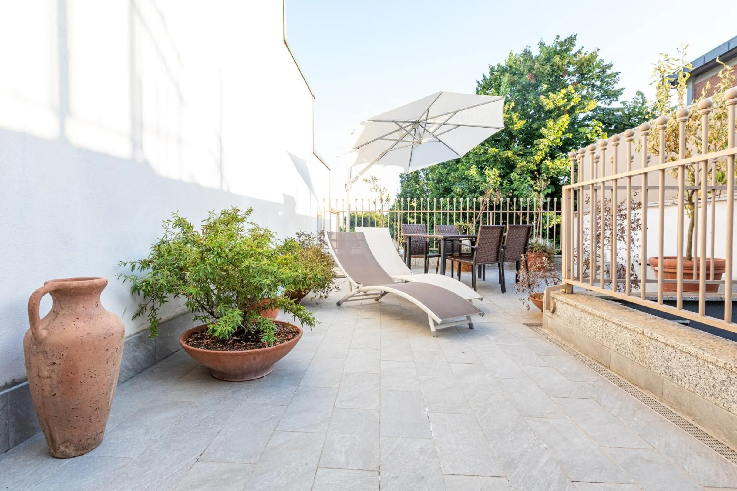 Balcony/Terrace in B&b Too Cute 2b Str8