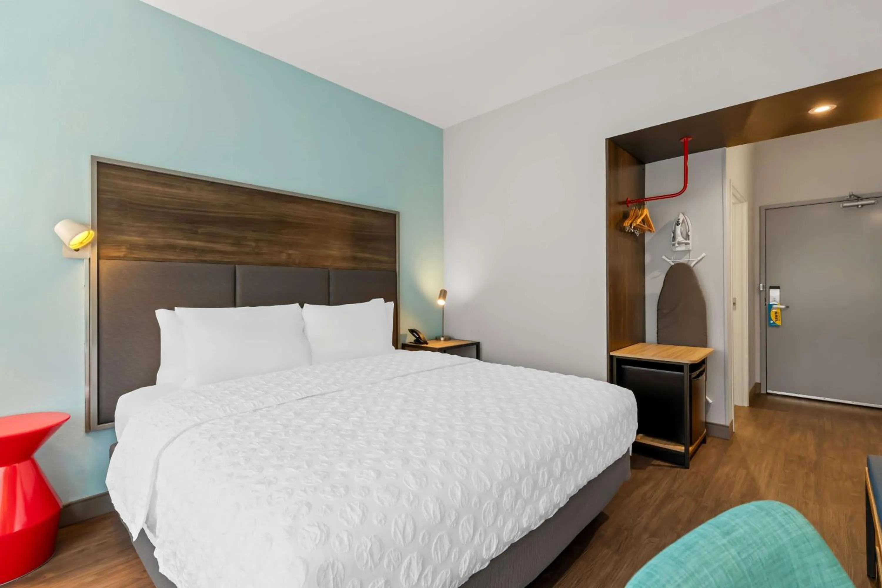 Bed in Tru By Hilton Aloha Beaverton