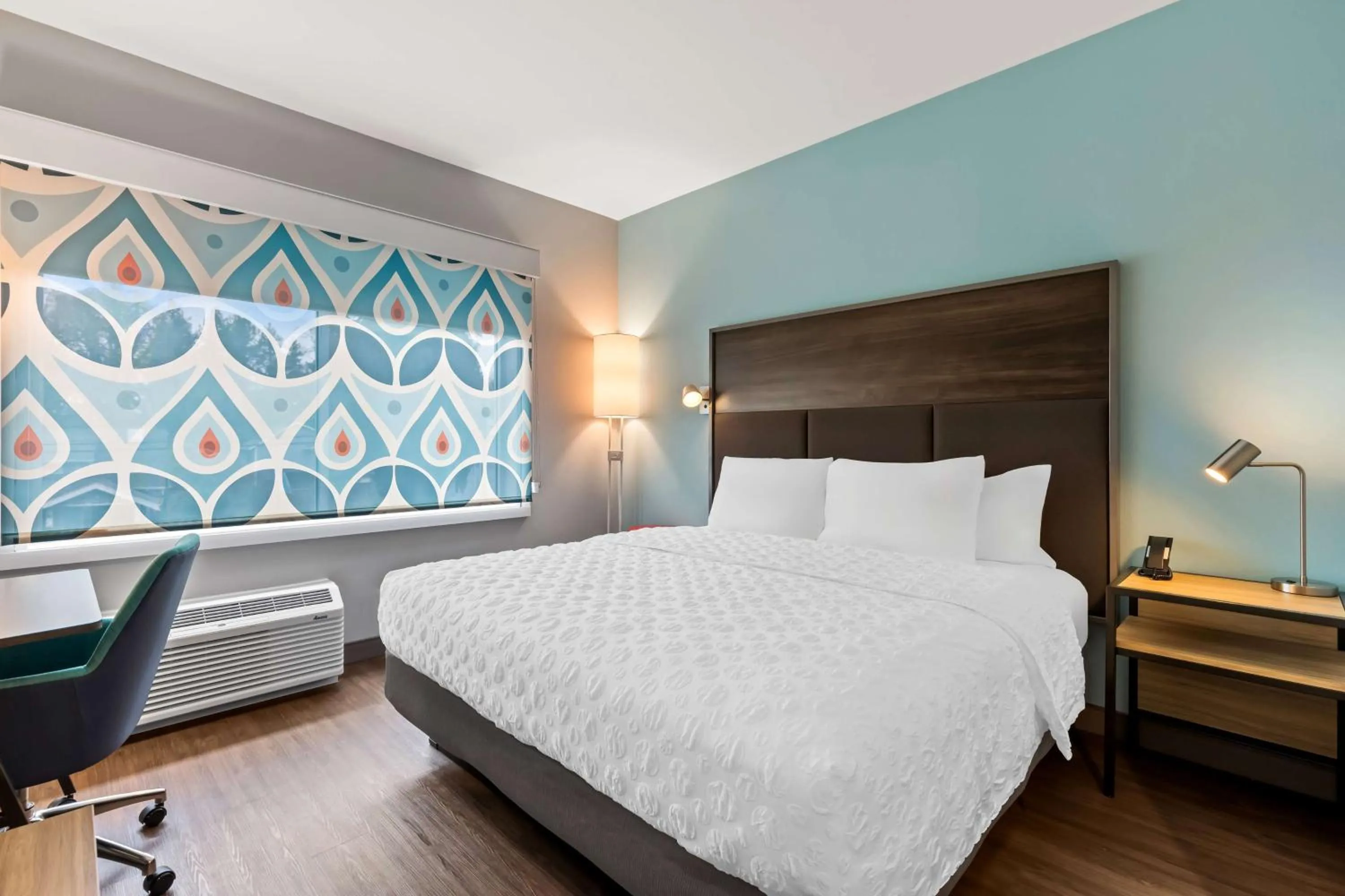 Bed in Tru By Hilton Aloha Beaverton