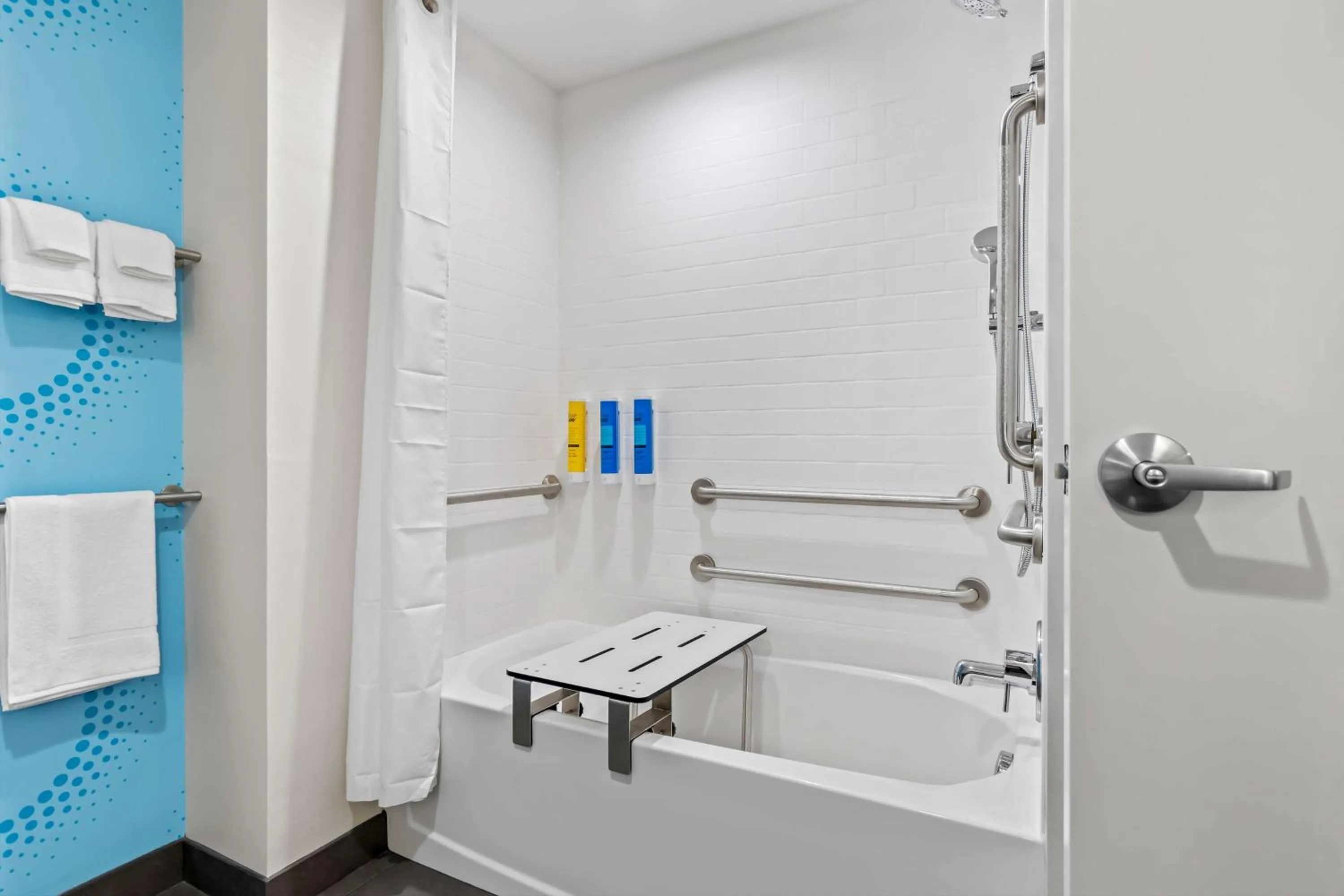 Bathroom in Tru By Hilton Aloha Beaverton