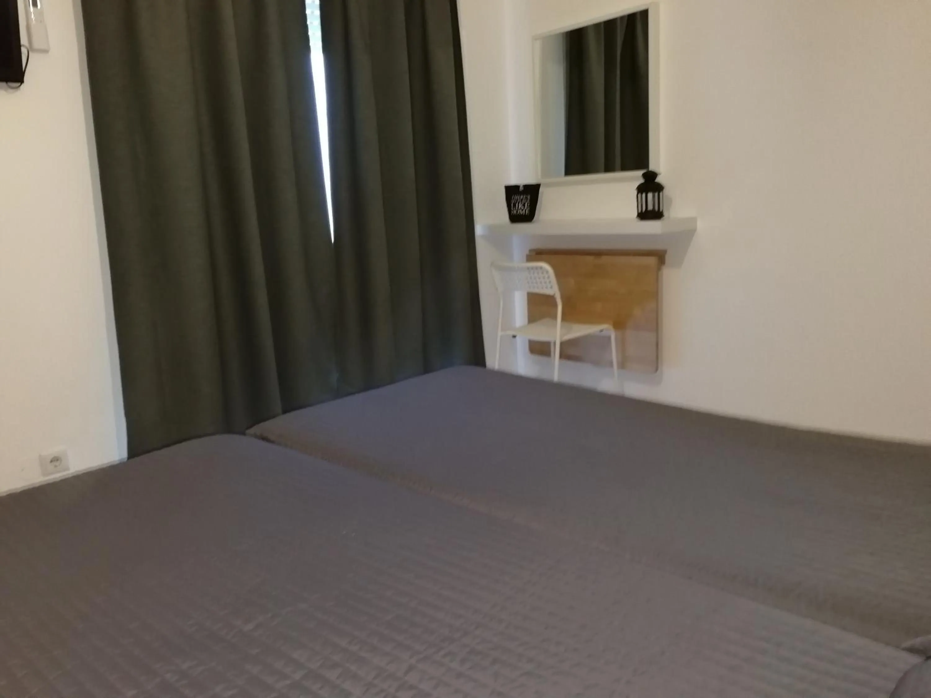 Bed in Lagos City Center Guest House & Hostel