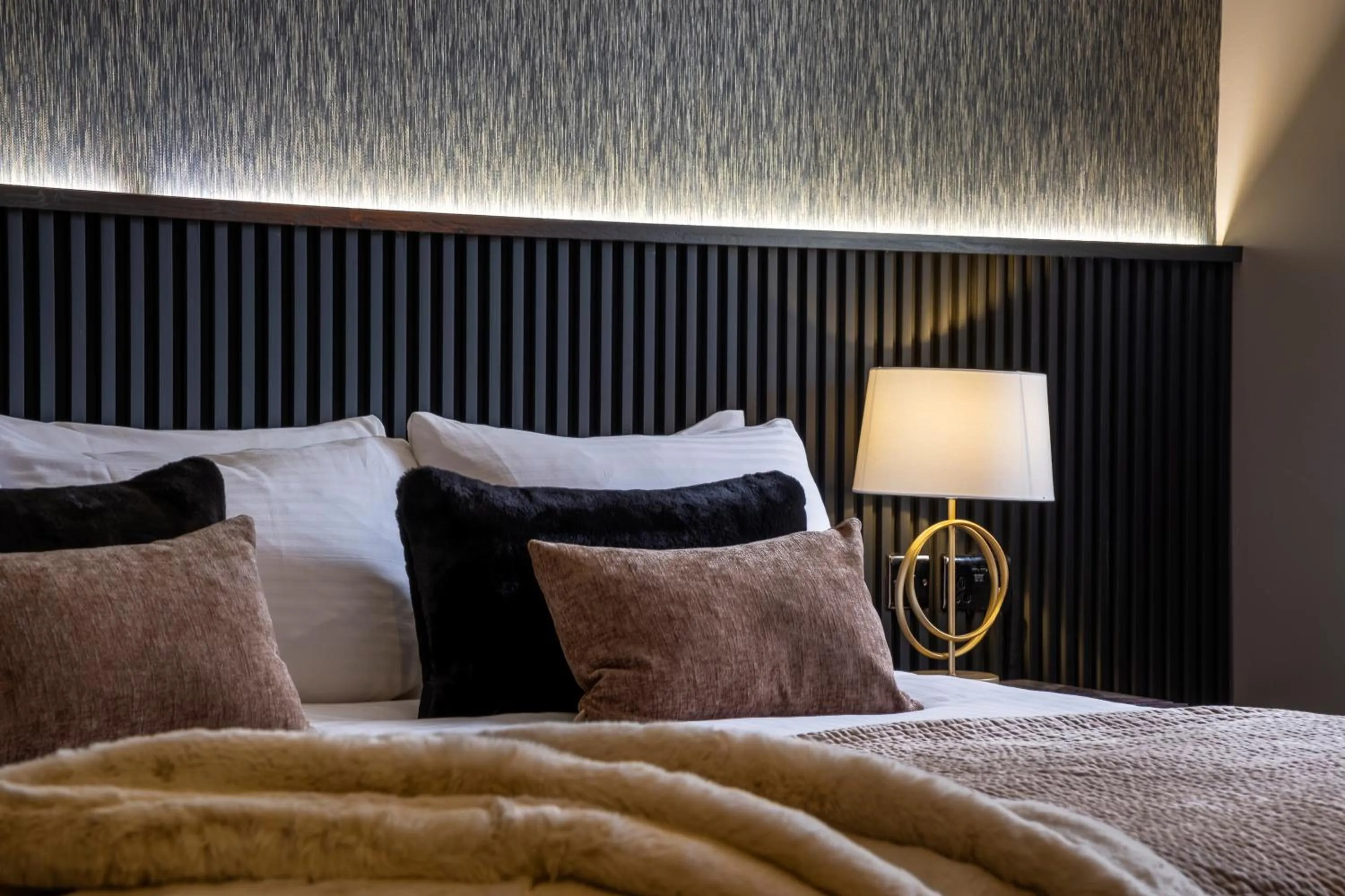 Bed in Derwent Manor Boutique Hotel