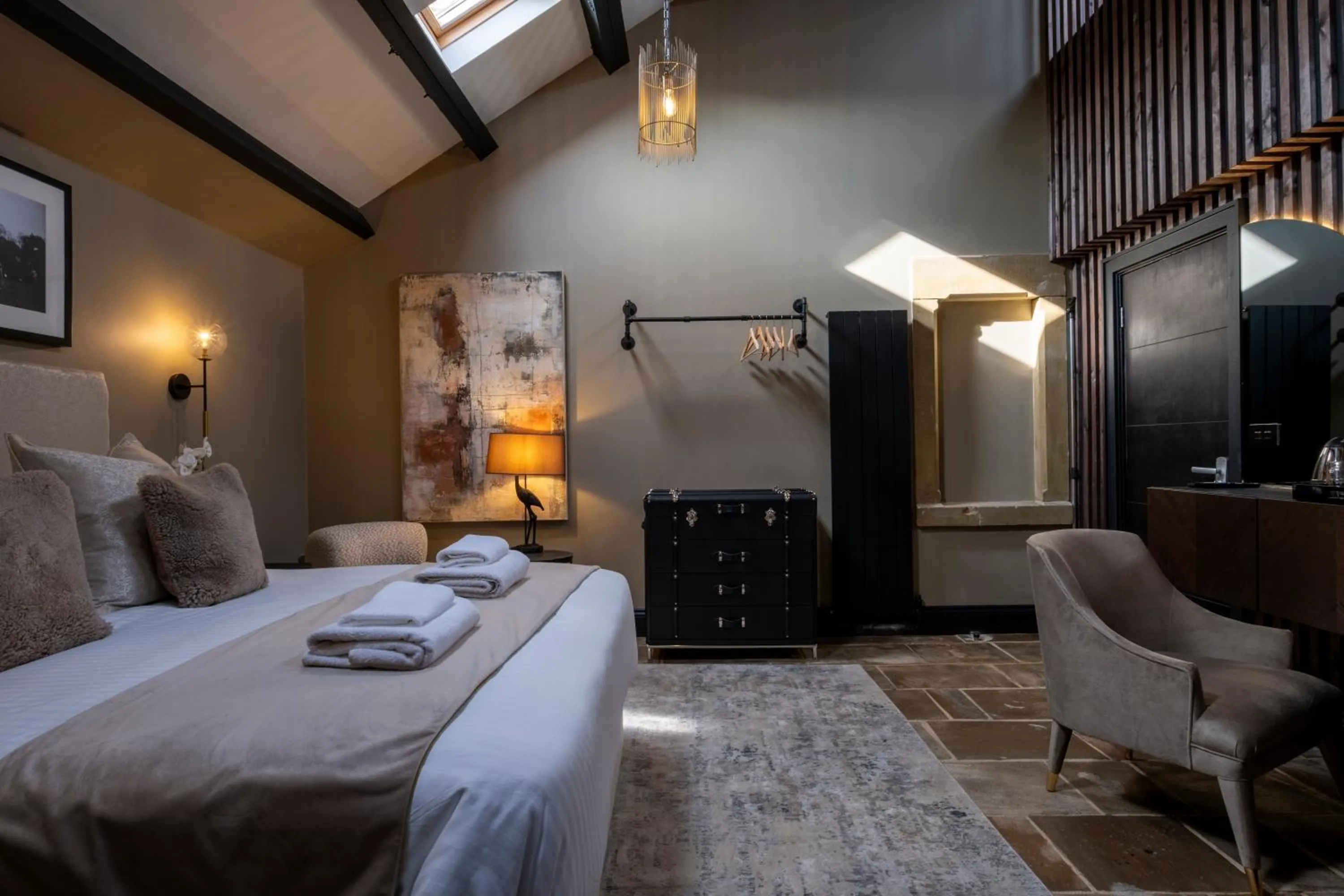 Bed in Derwent Manor Boutique Hotel