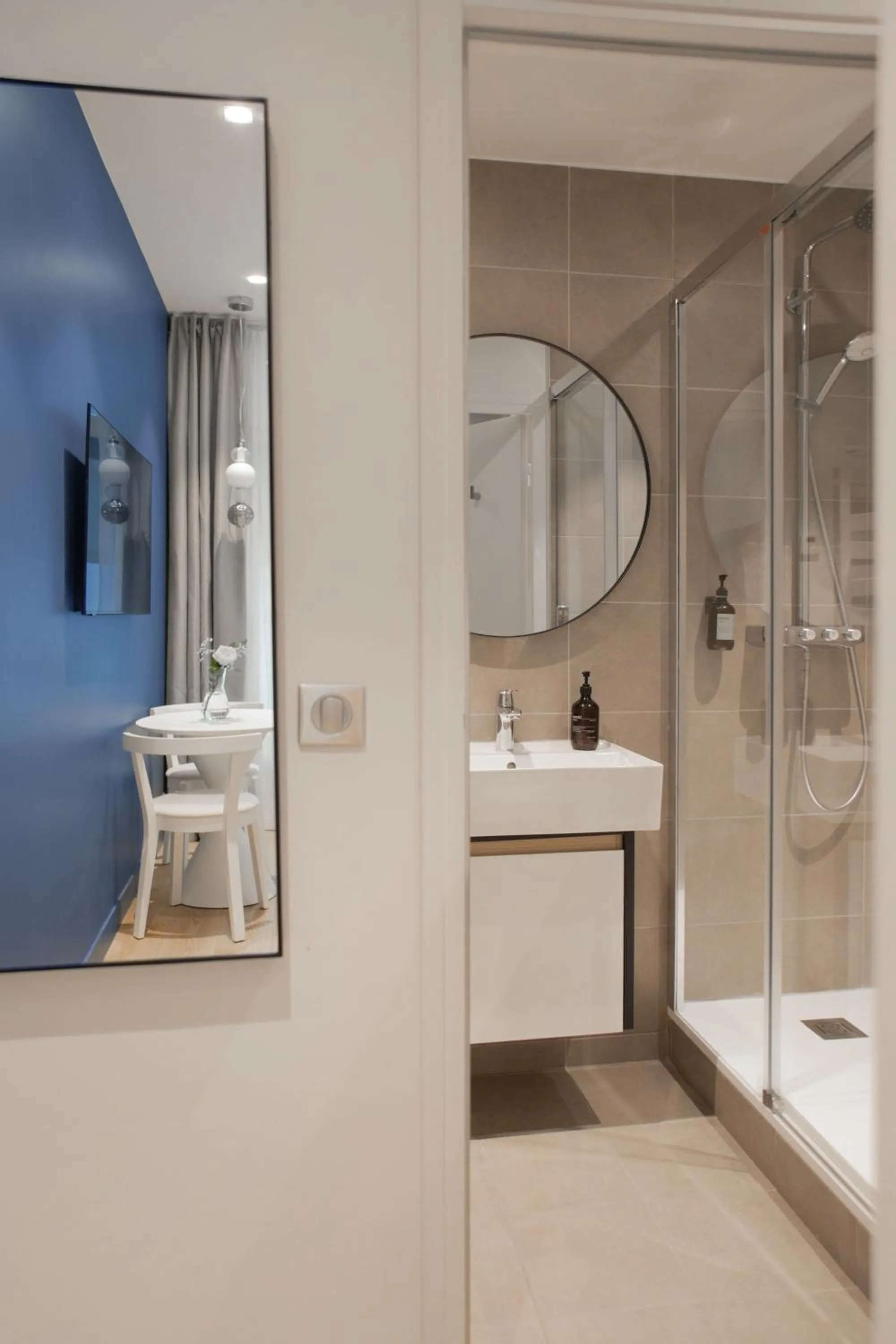 Shower in Hotel Leev Victoire & Spa