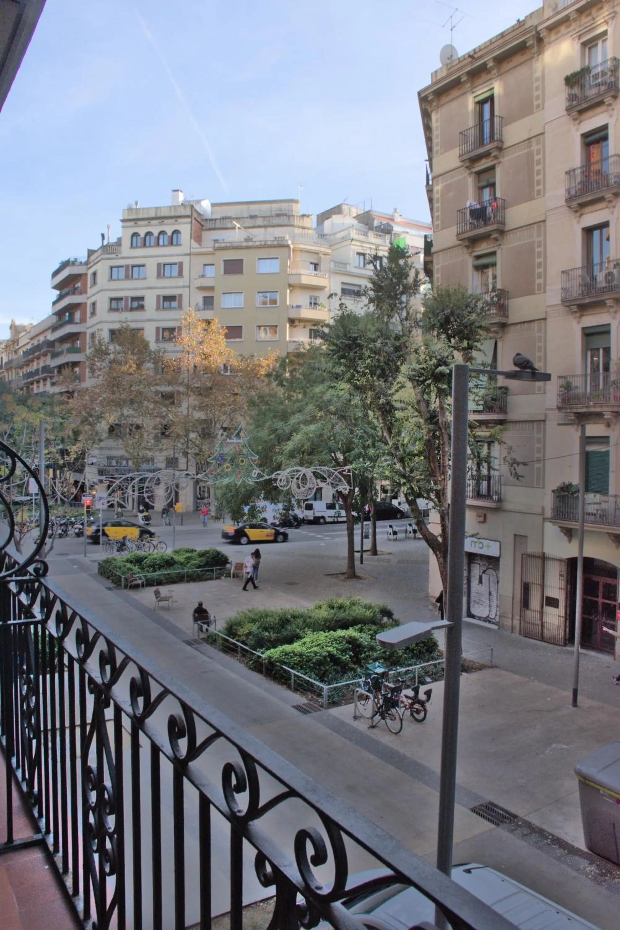 Property building in Sweet BCN Borrell