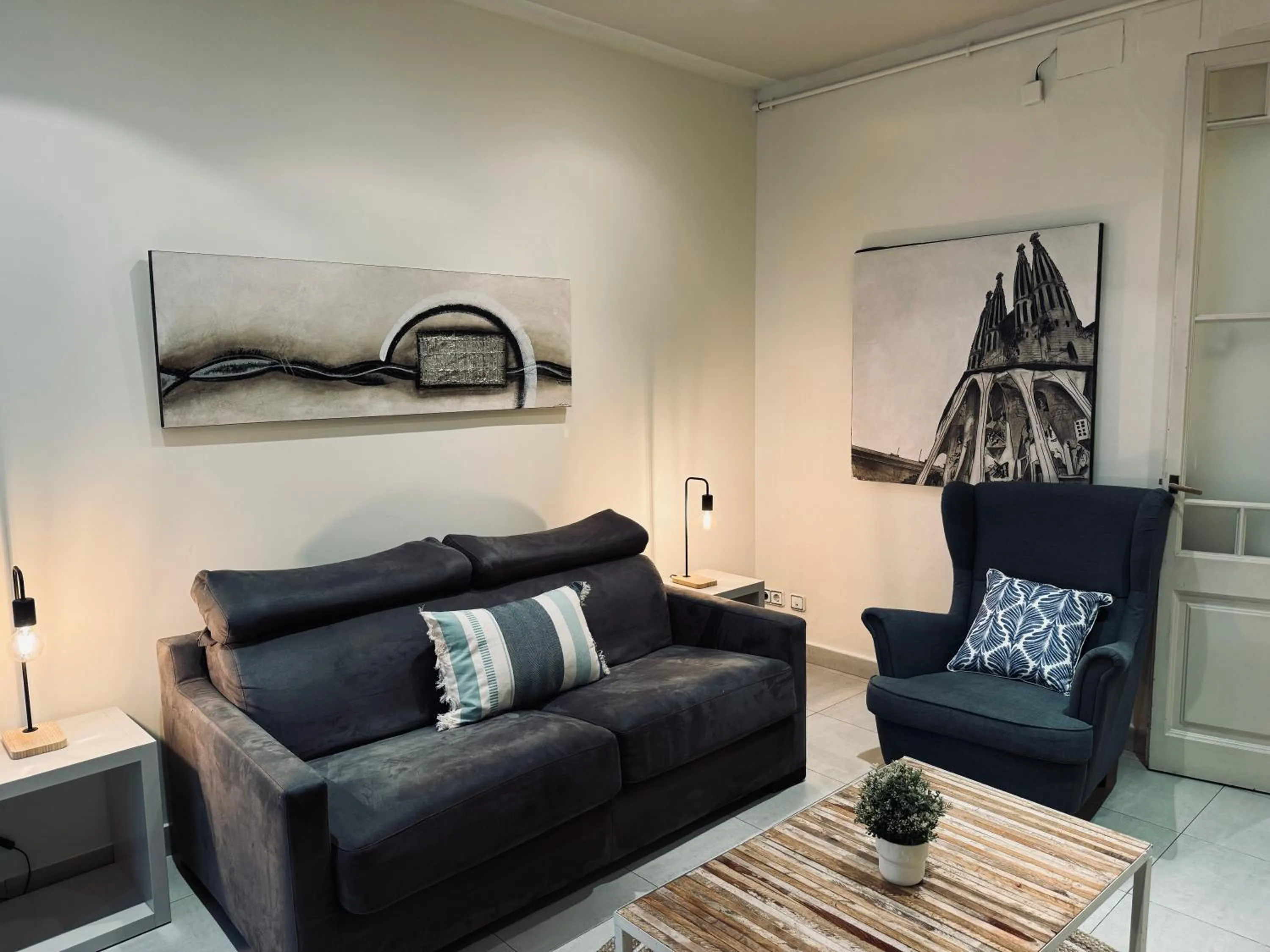 Living room in Sweet BCN Borrell