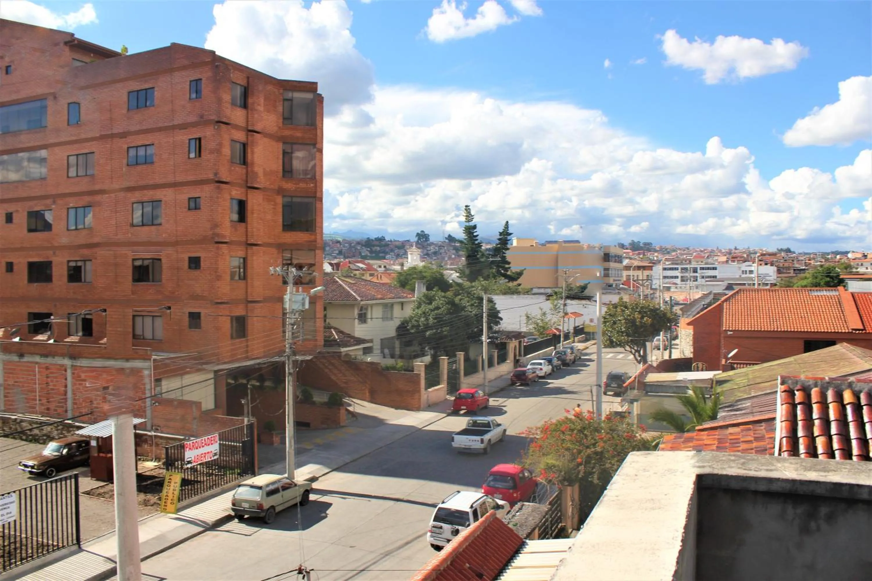 Property building in Hotel Terra Sur Cuenca