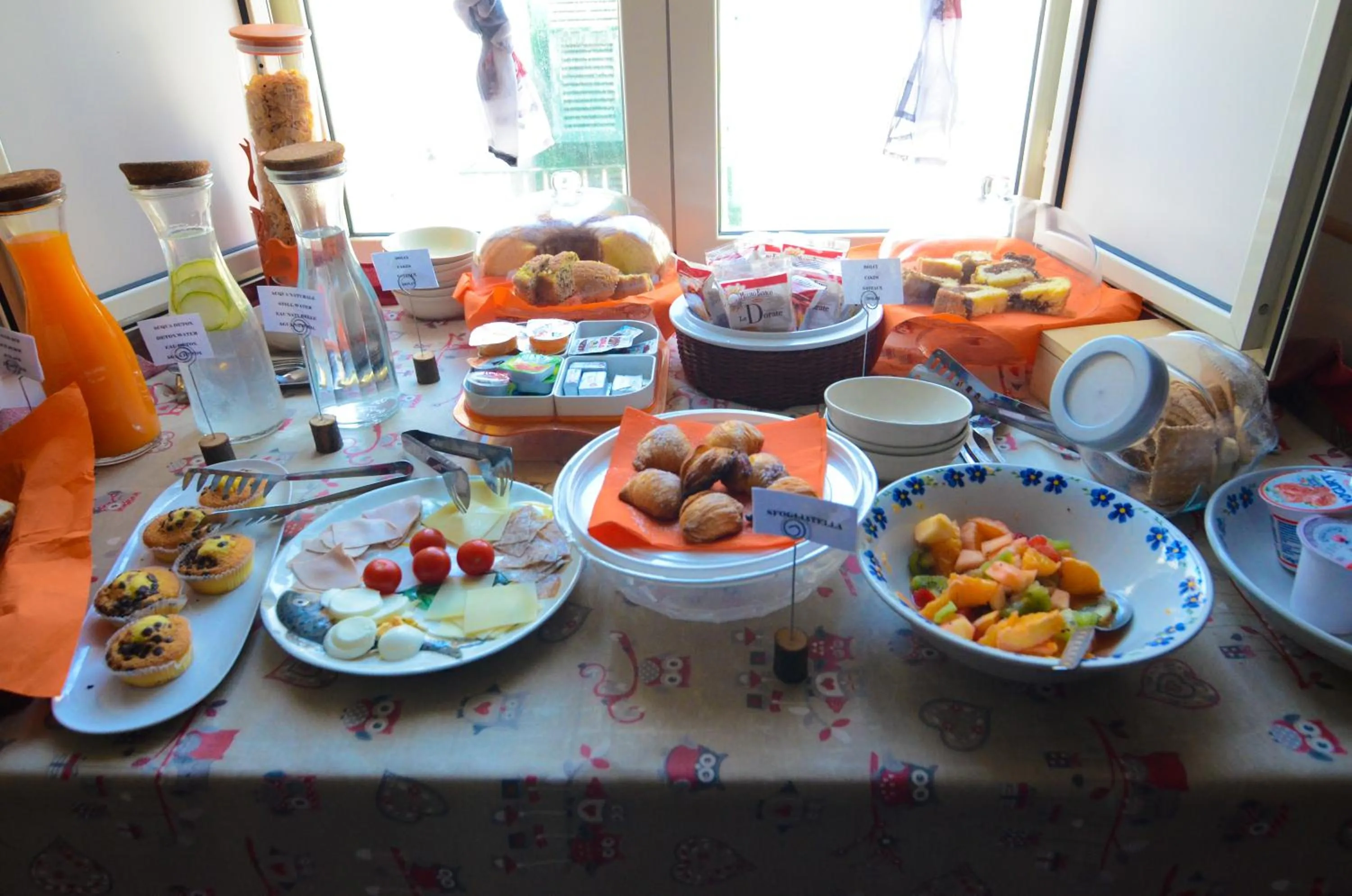 Continental breakfast in B&B Tecla