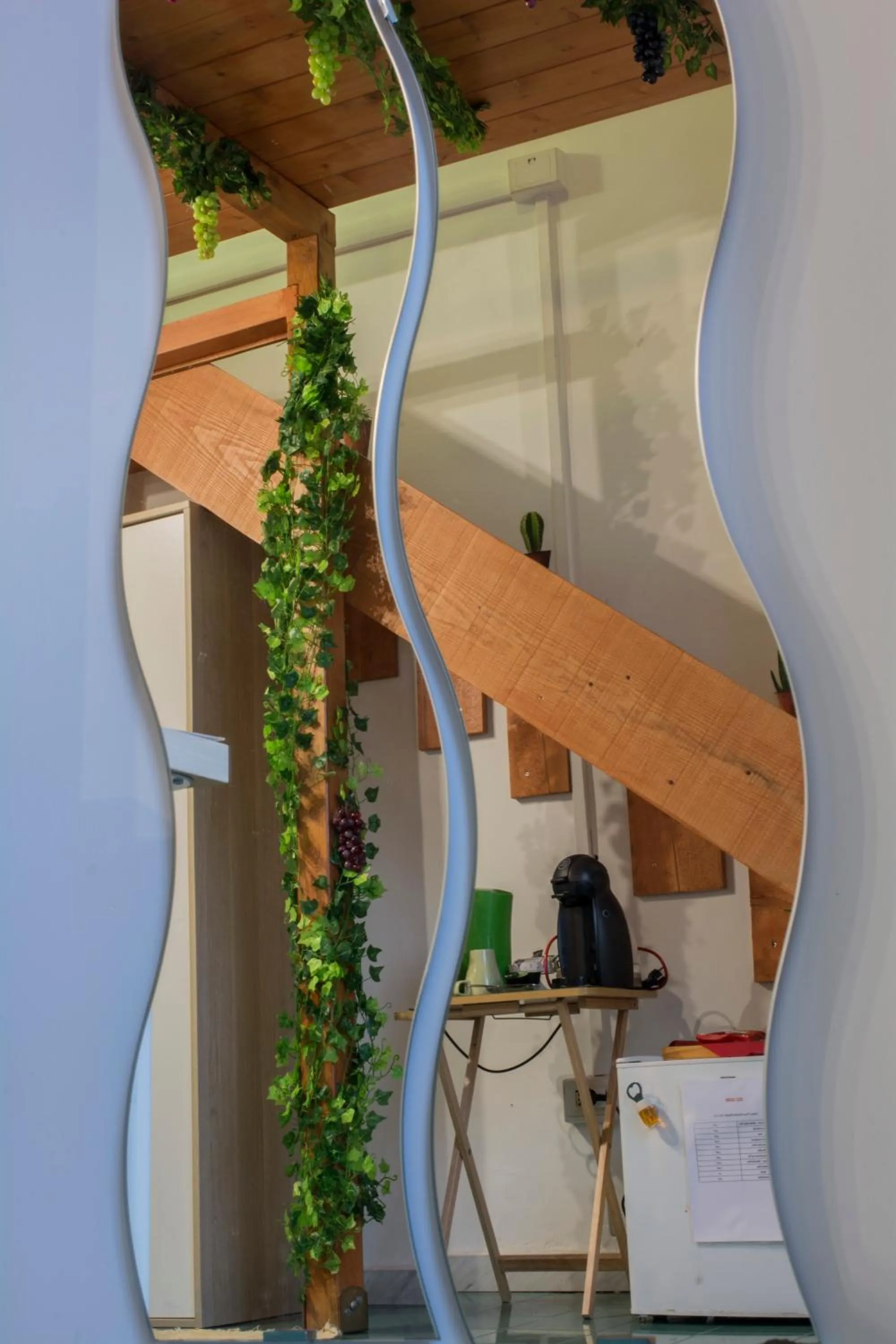 Decorative detail in B&B Tecla