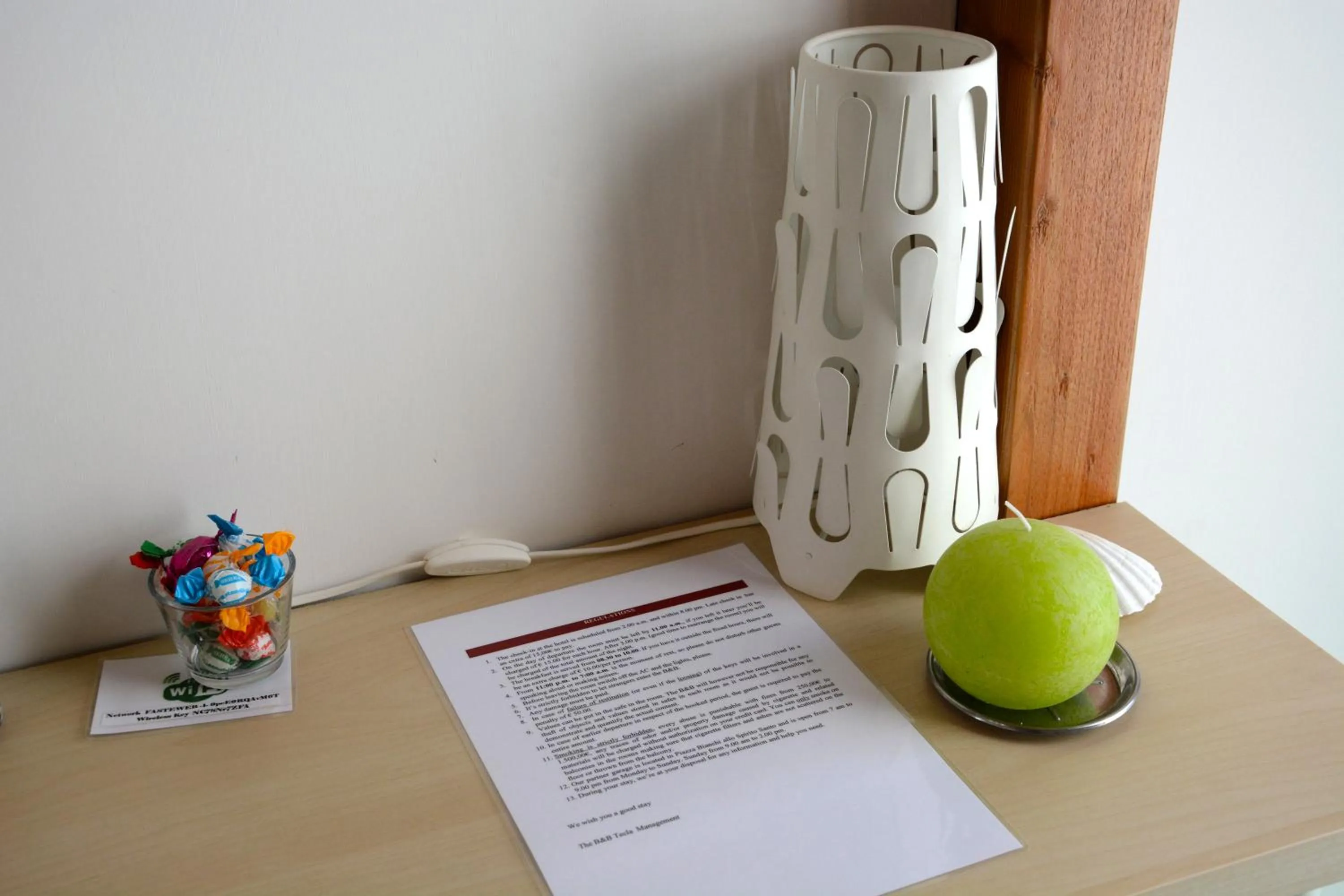 Decorative detail in B&B Tecla