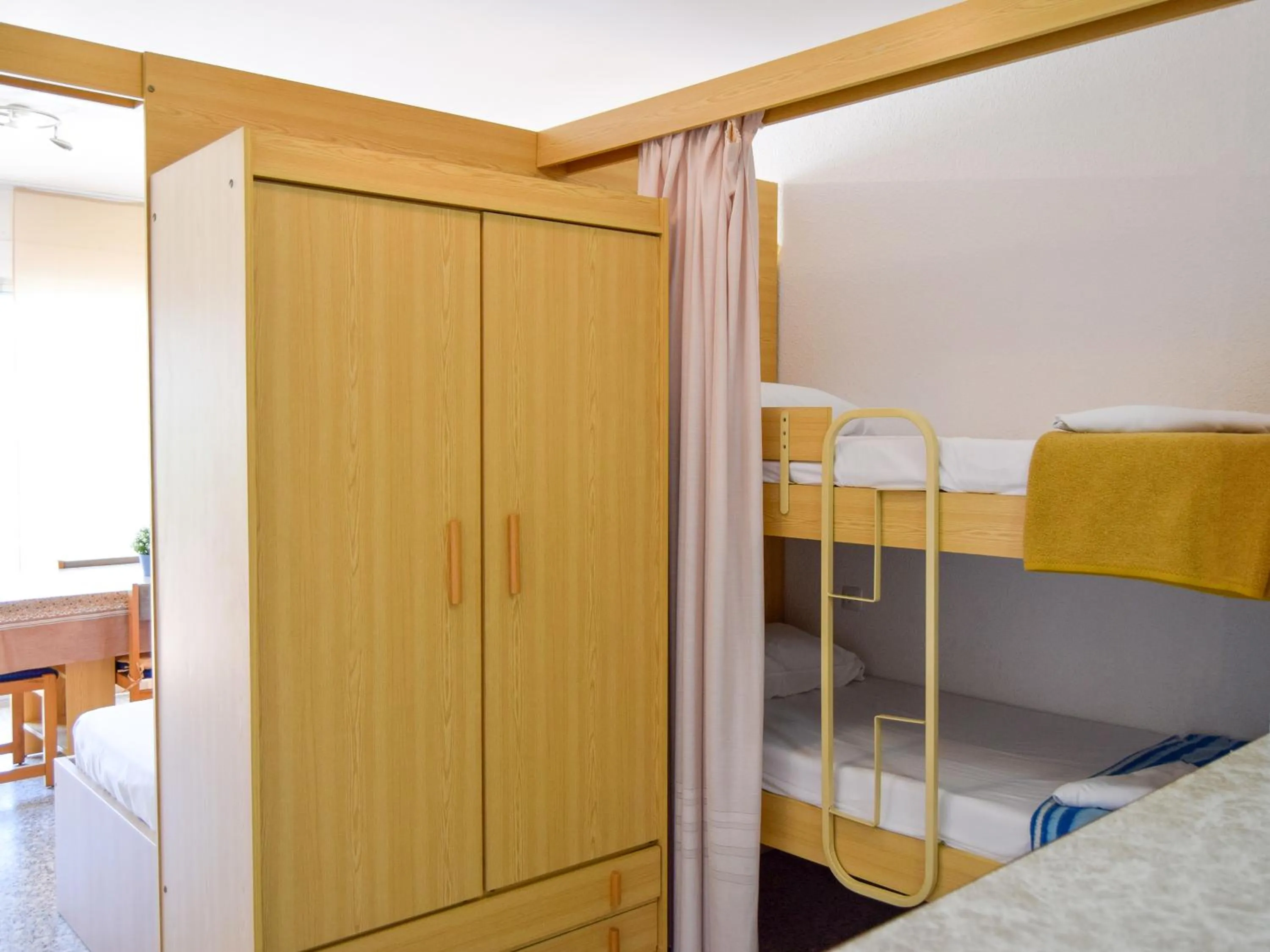 Bed in Apartamentos Voramar Peñíscola 3000