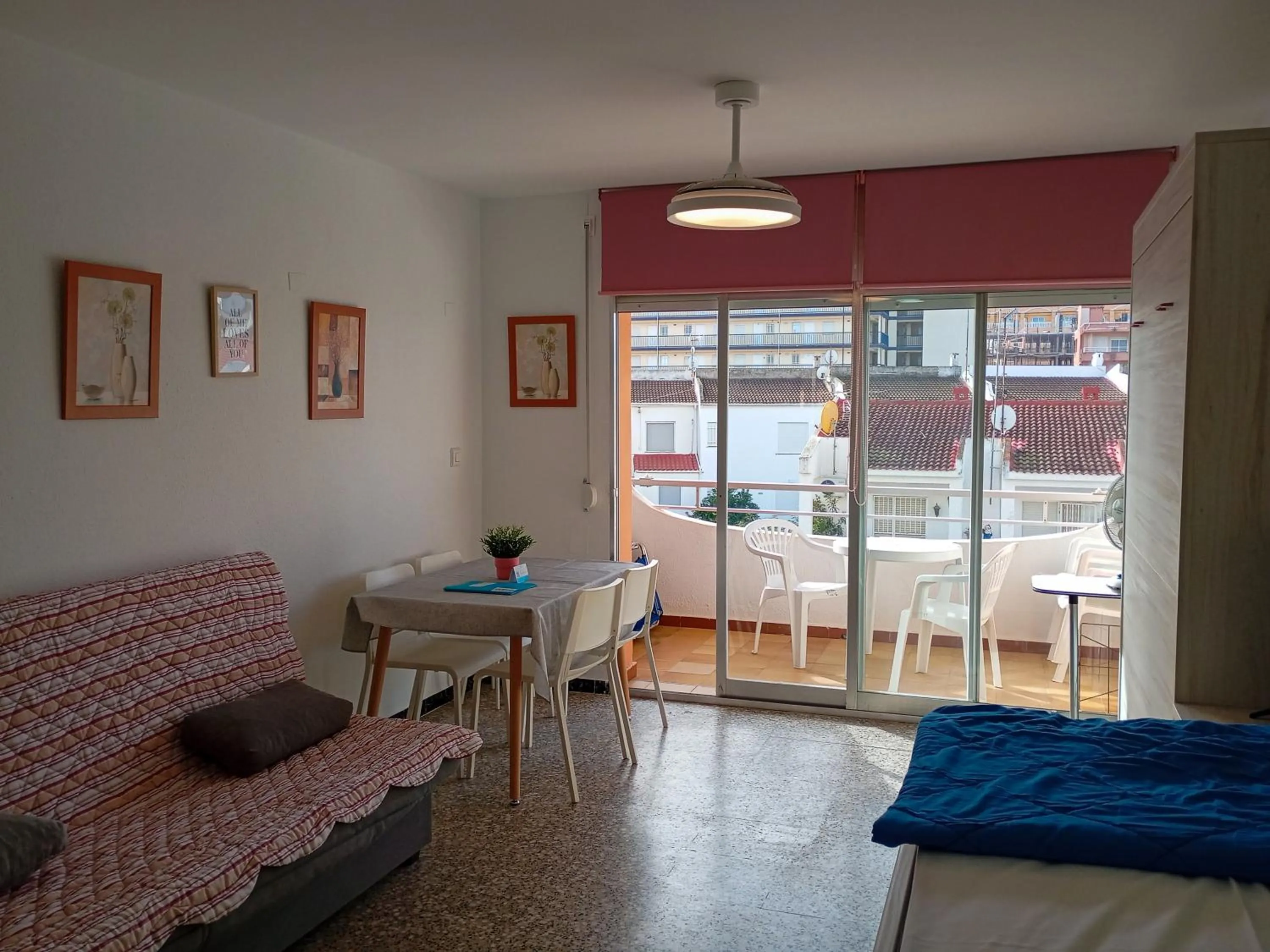 Living room in Apartamentos Voramar Peñíscola 3000