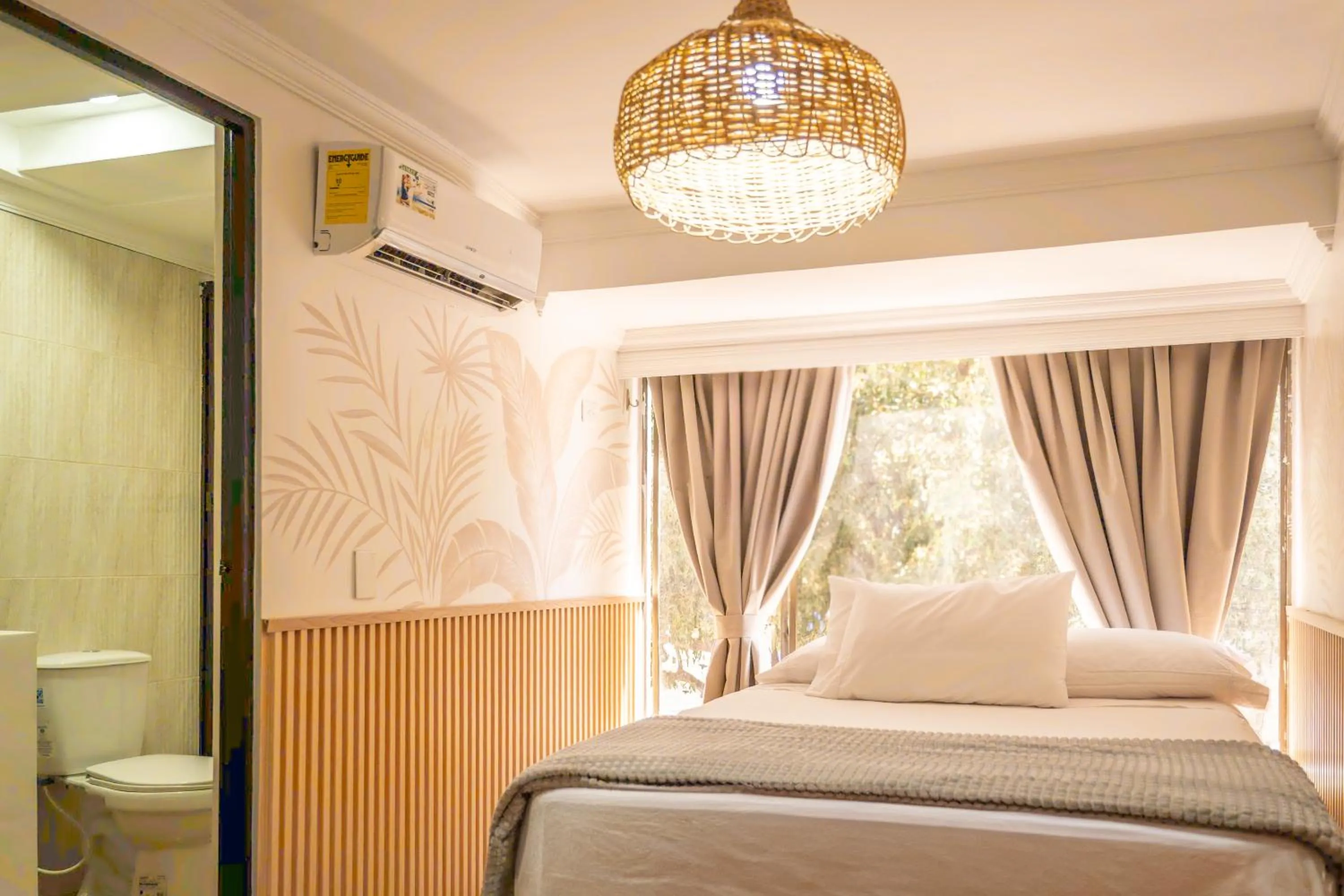 Bed in Casana Rosa Hotel