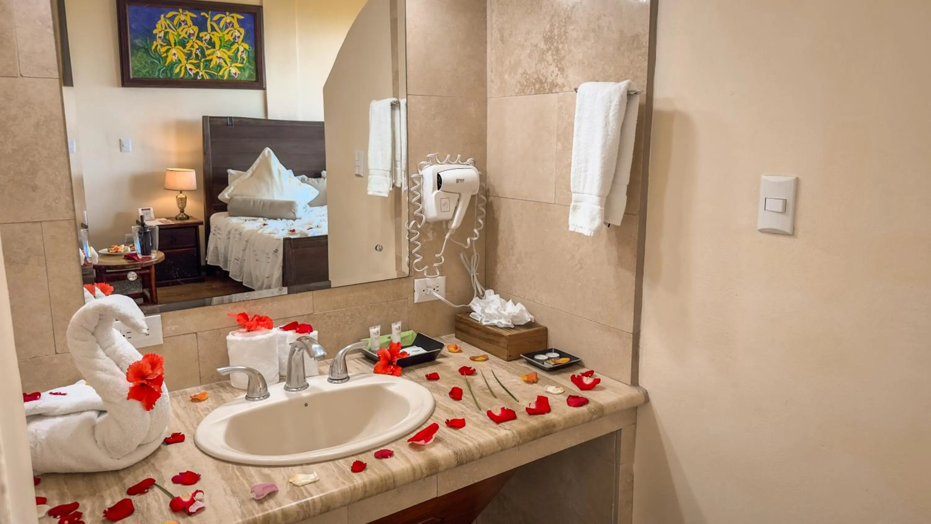 Bathroom in Issimo Suites (Adults Only)