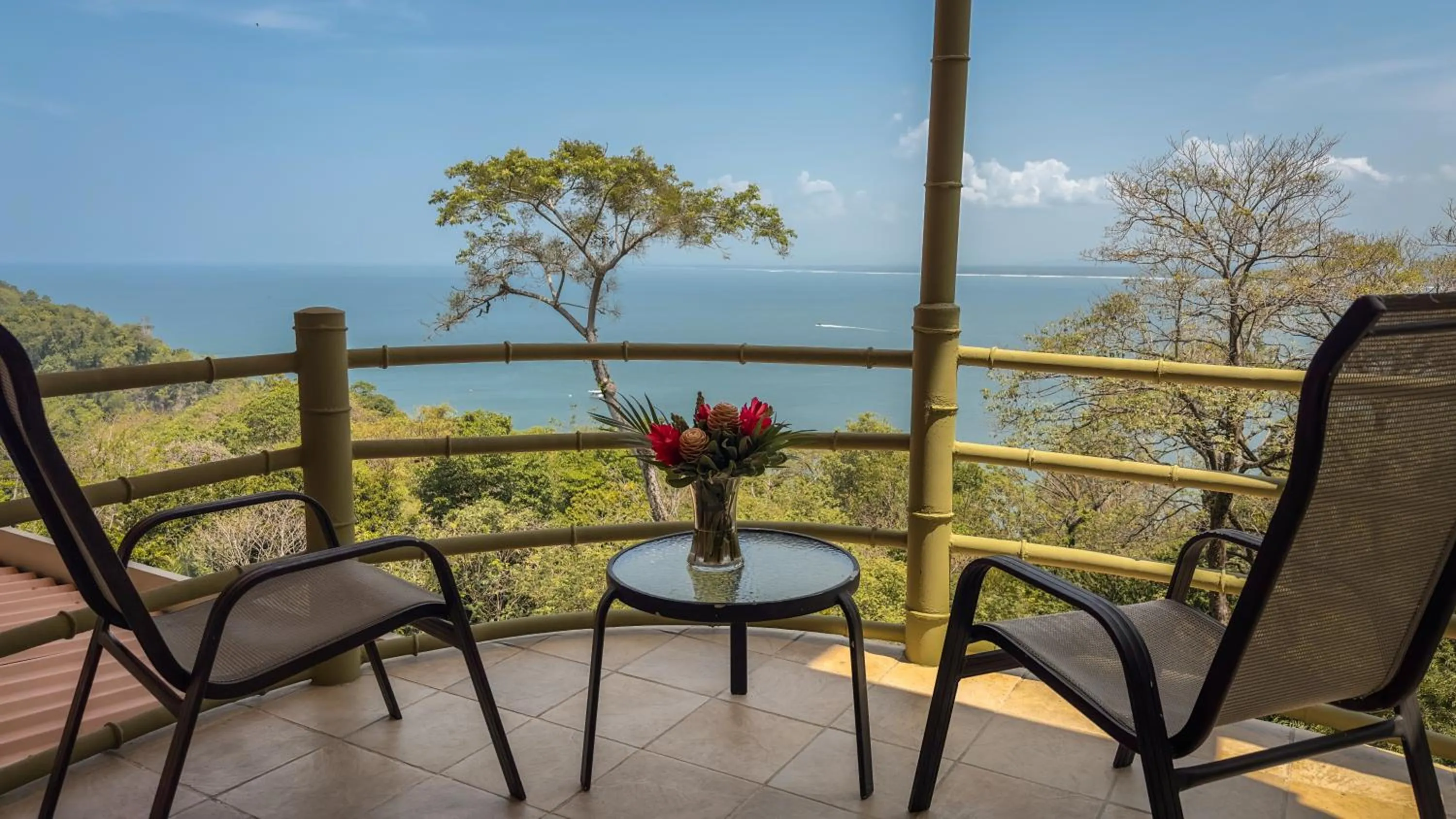 Balcony/Terrace in Issimo Suites (Adults Only)