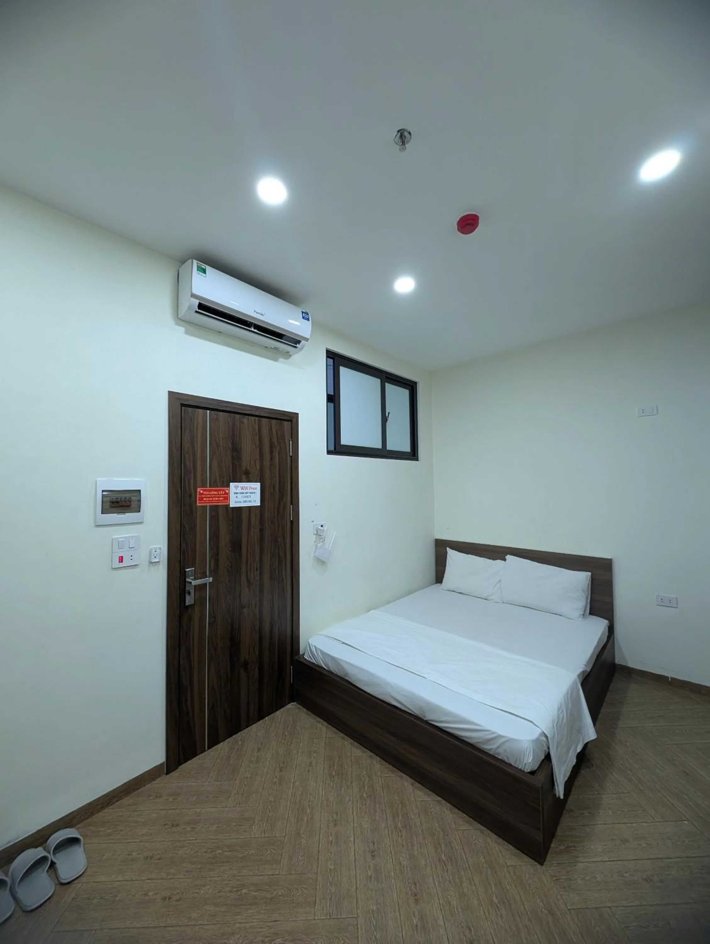 Bed in Era Apartment 158 Nguyen Khanh Toan