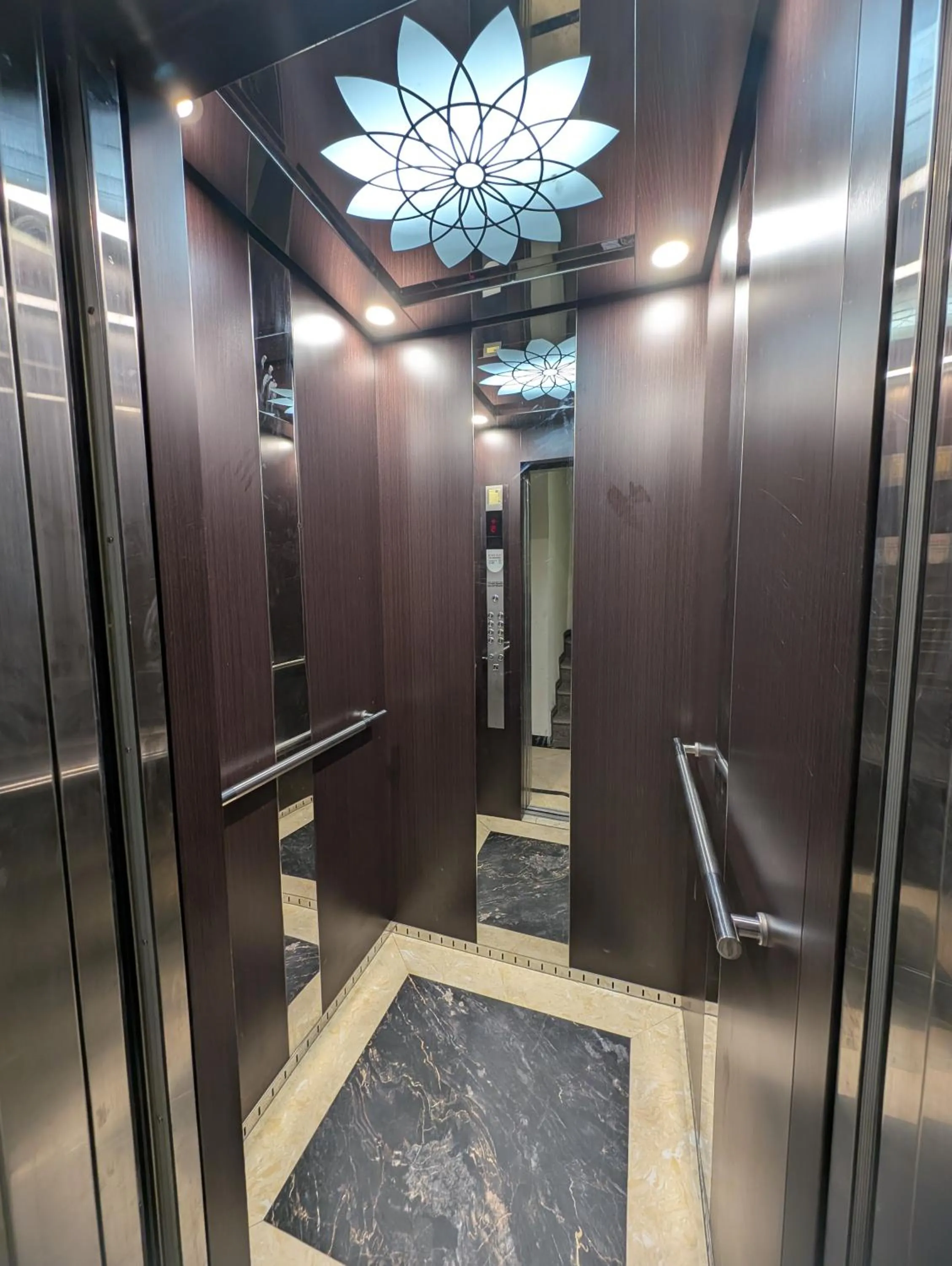 Era Apartment 158 Nguyen Khanh Toan