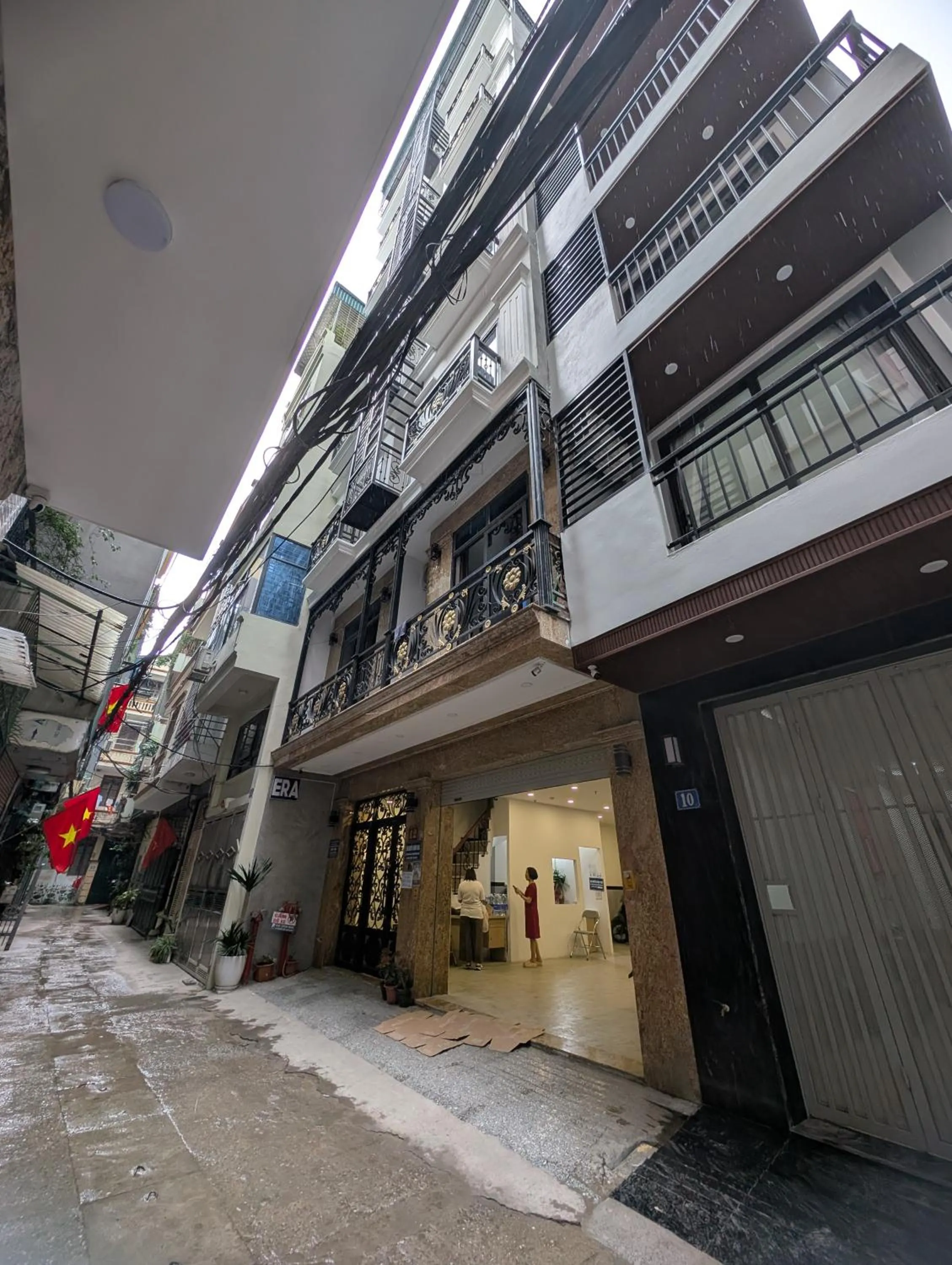 Era Apartment 158 Nguyen Khanh Toan