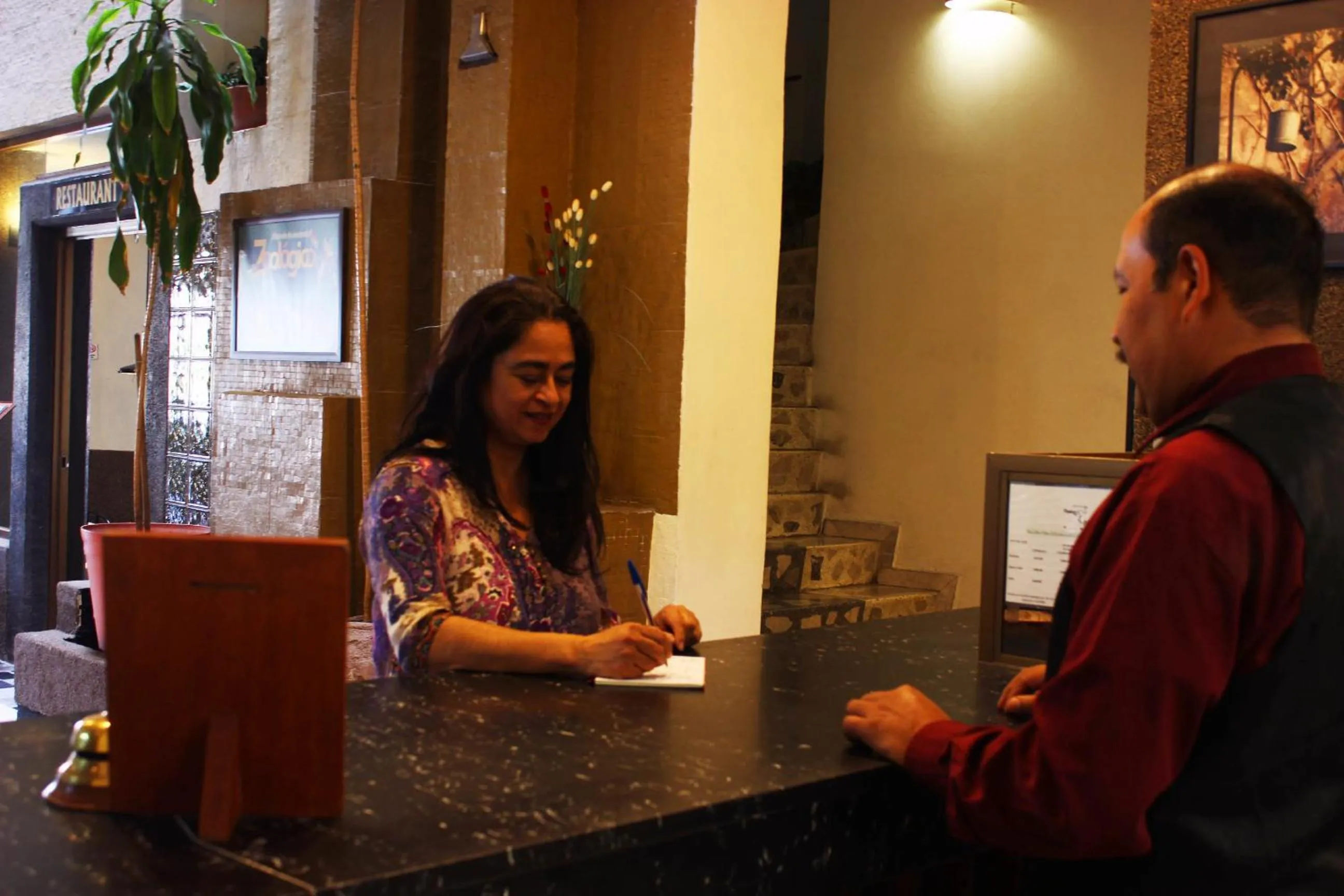 People in Hotel Flamingo Kristal