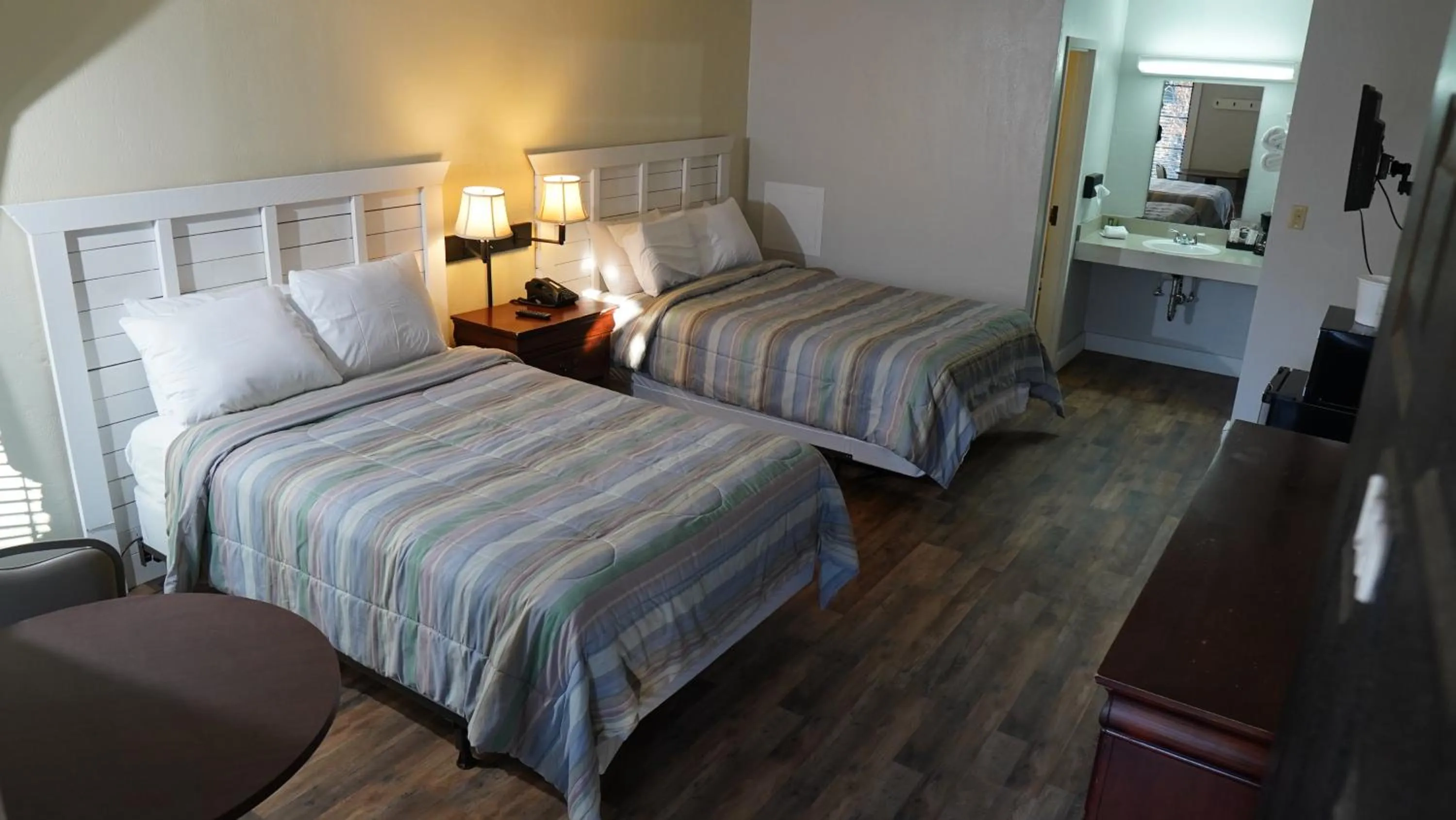 Bed in Skyline Lodge