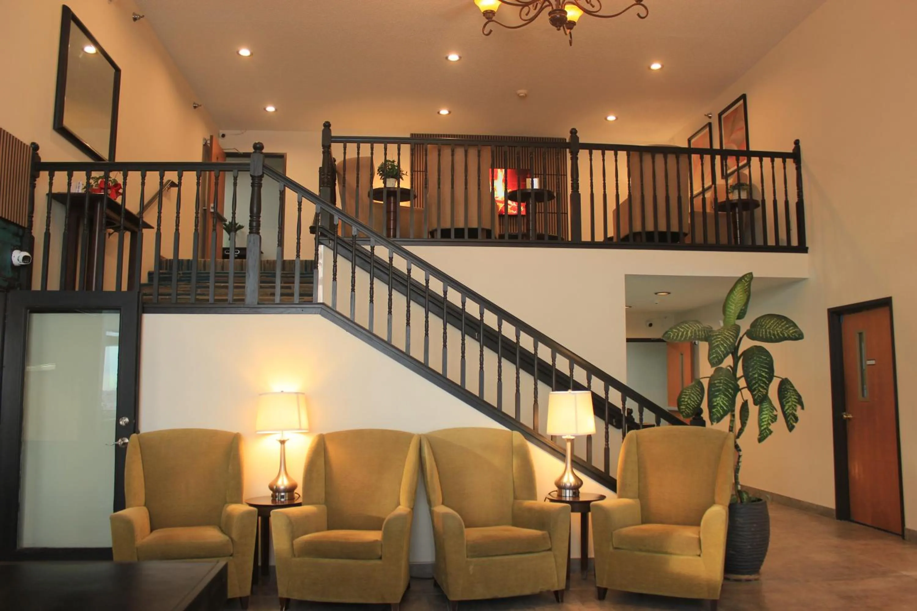 Lobby or reception in Alliance Hotel & Suites, a Howard Johnson by Wyndham