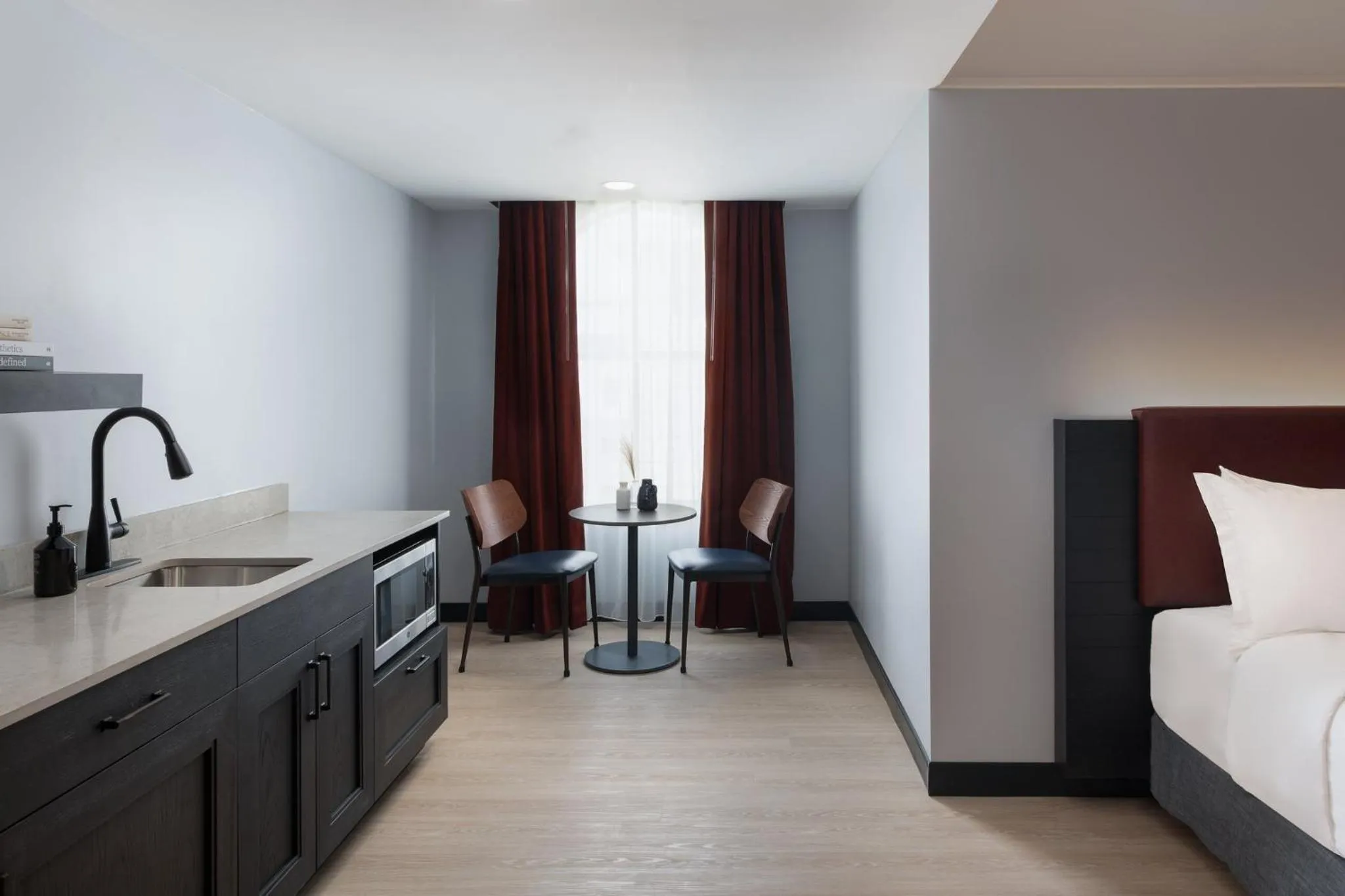 Photo of the whole room, Bed in Hotel Indigo West Chester - Downtown by IHG