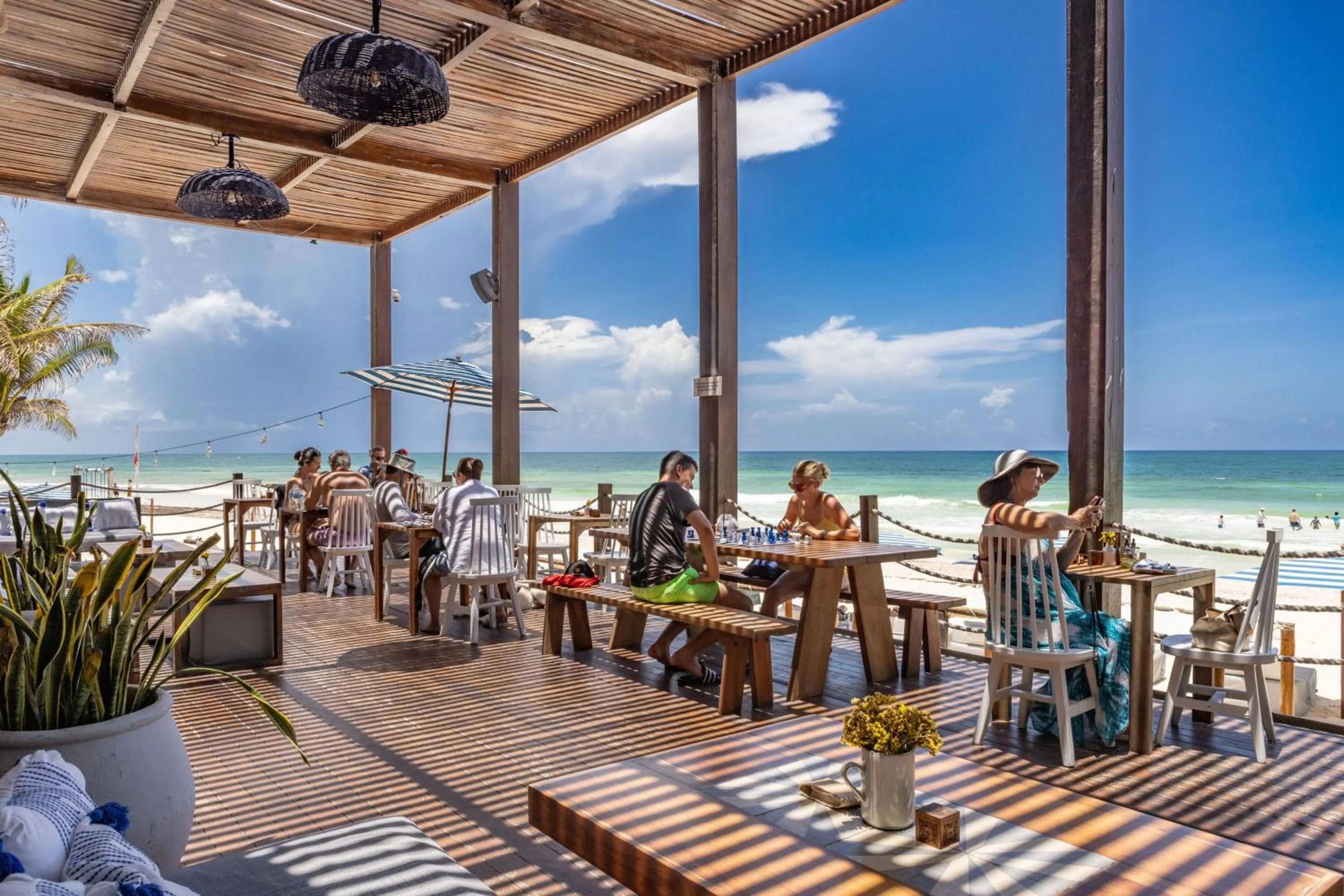 Restaurant/places to eat in Lula Tulum, a Small Luxury Hotel