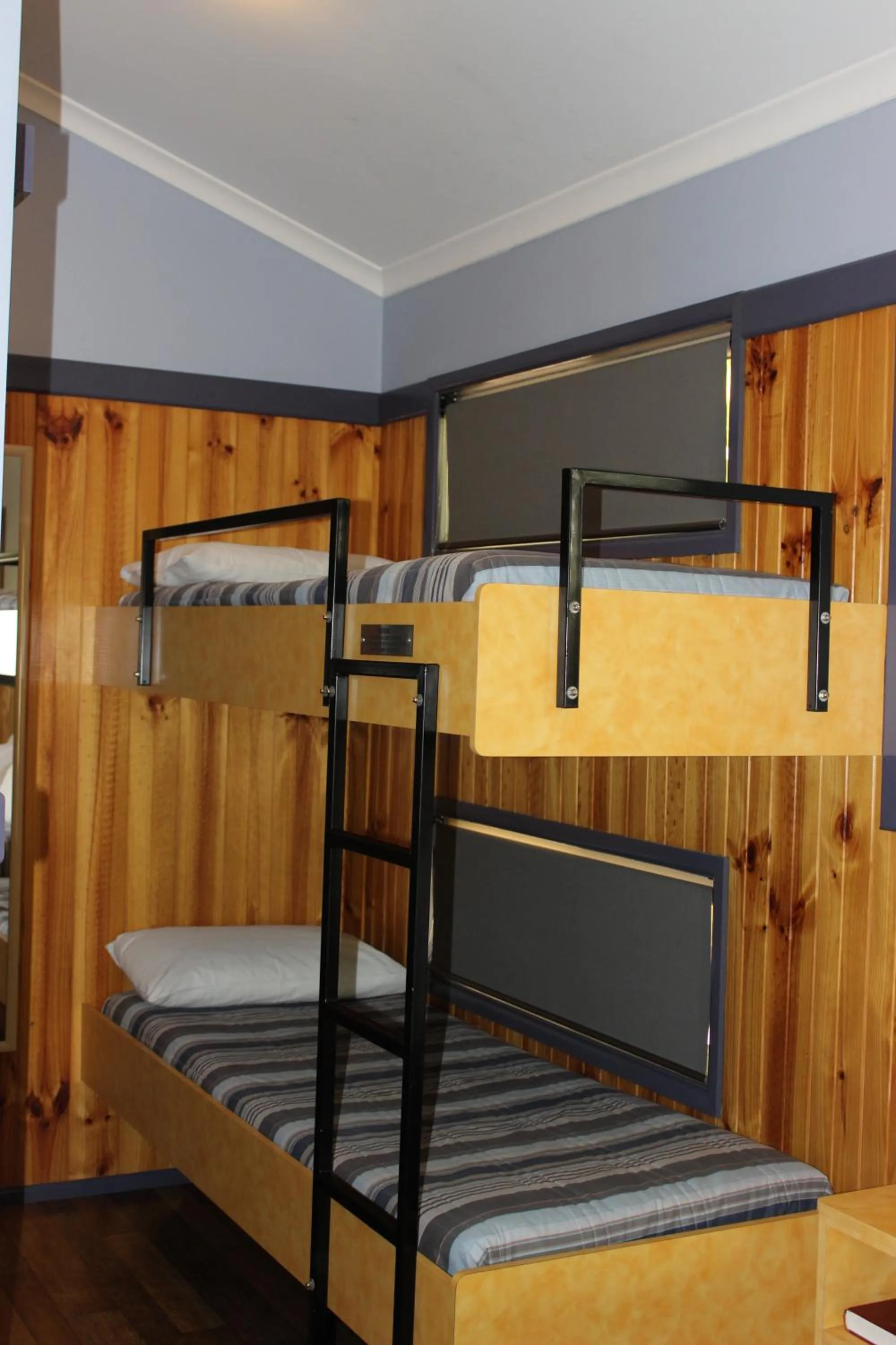 Bedroom, Bed in Aussie Outback Oasis Holiday Park