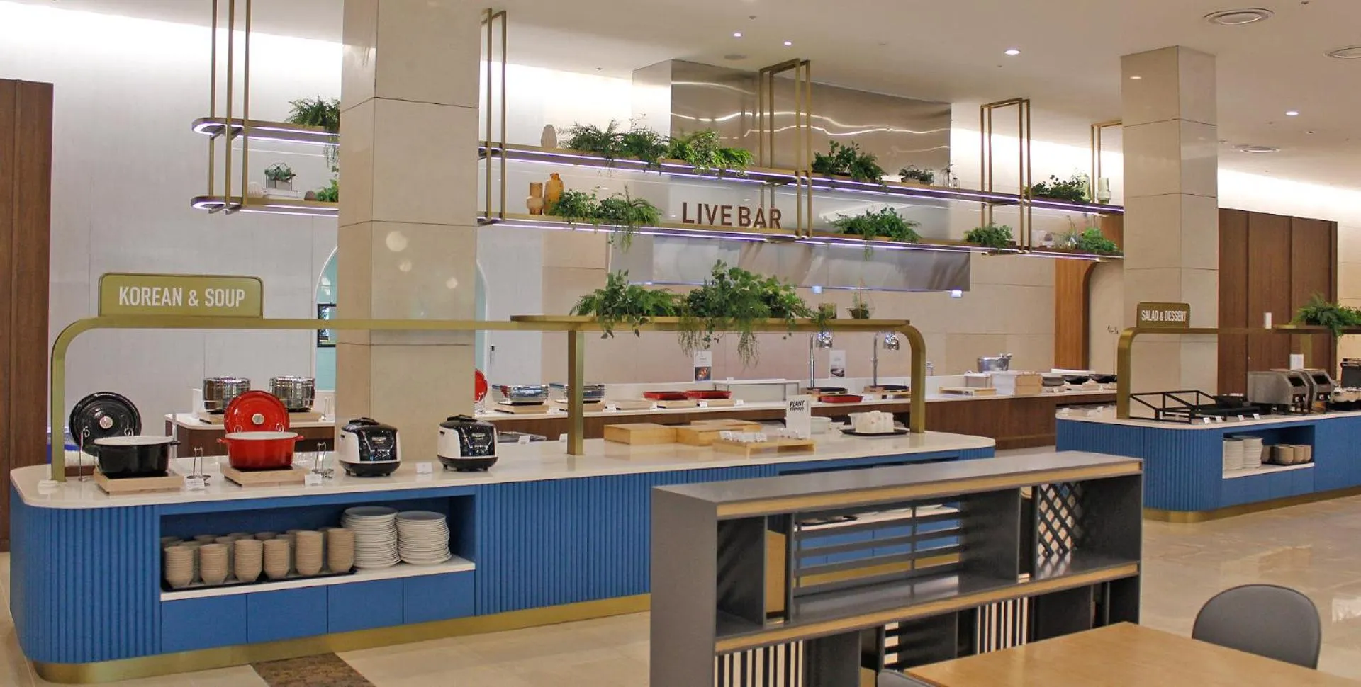 Buffet breakfast in Lotte Buyeo Resort