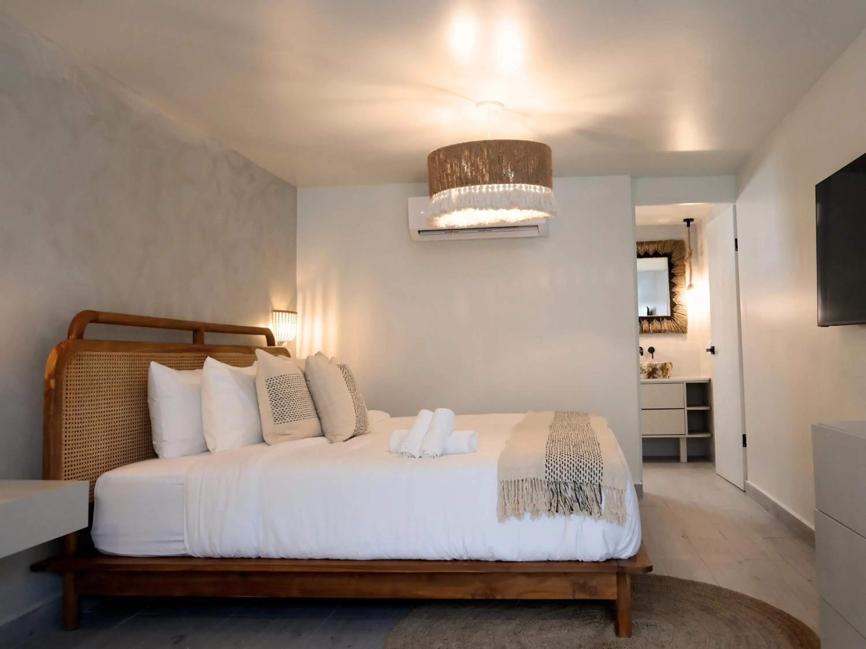 Decorative detail, Bed in Bali Hotel Adults Only Isla Verde, a Trademark by Wyndham