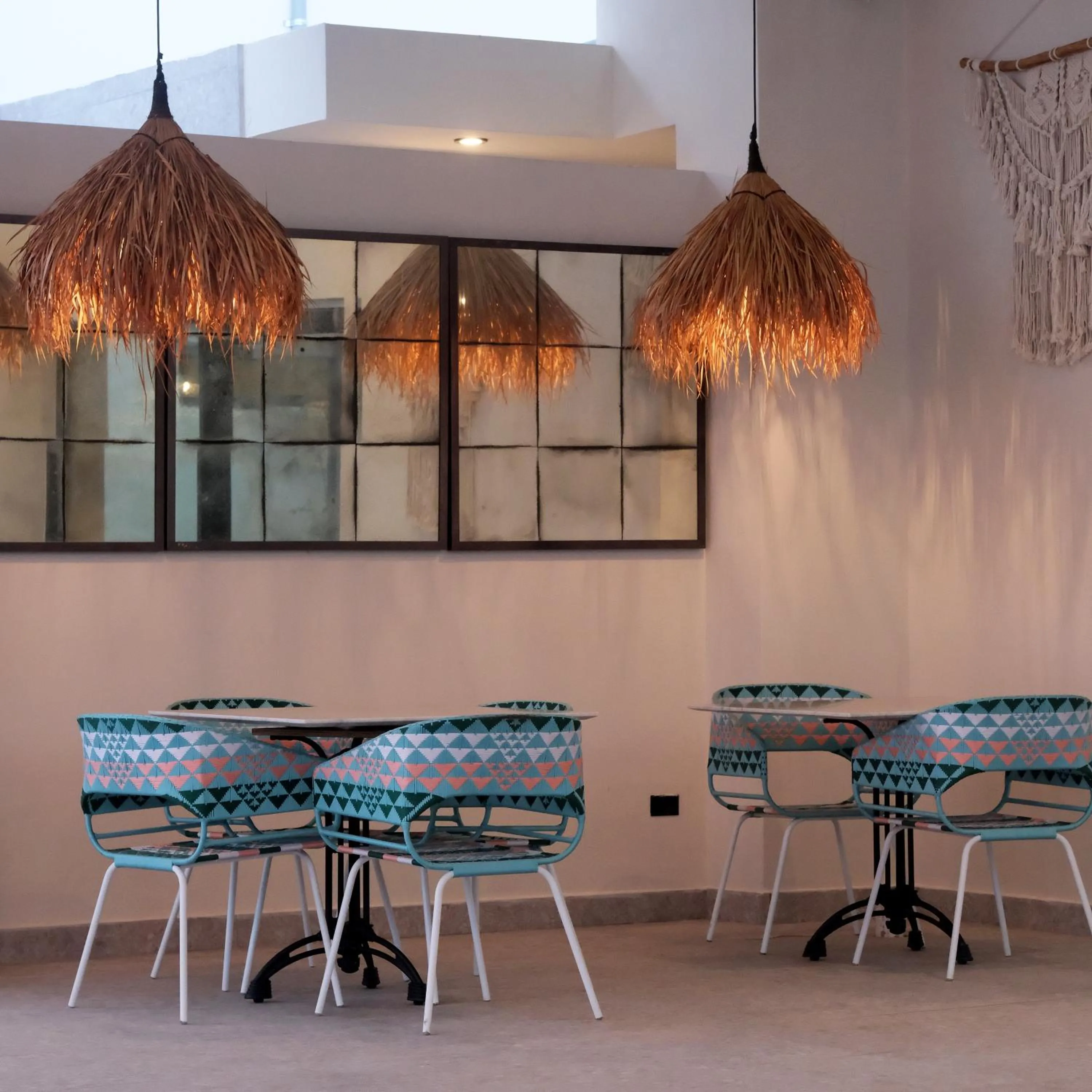 Restaurant/places to eat in Bali Hotel Adults Only Isla Verde, a Trademark by Wyndham