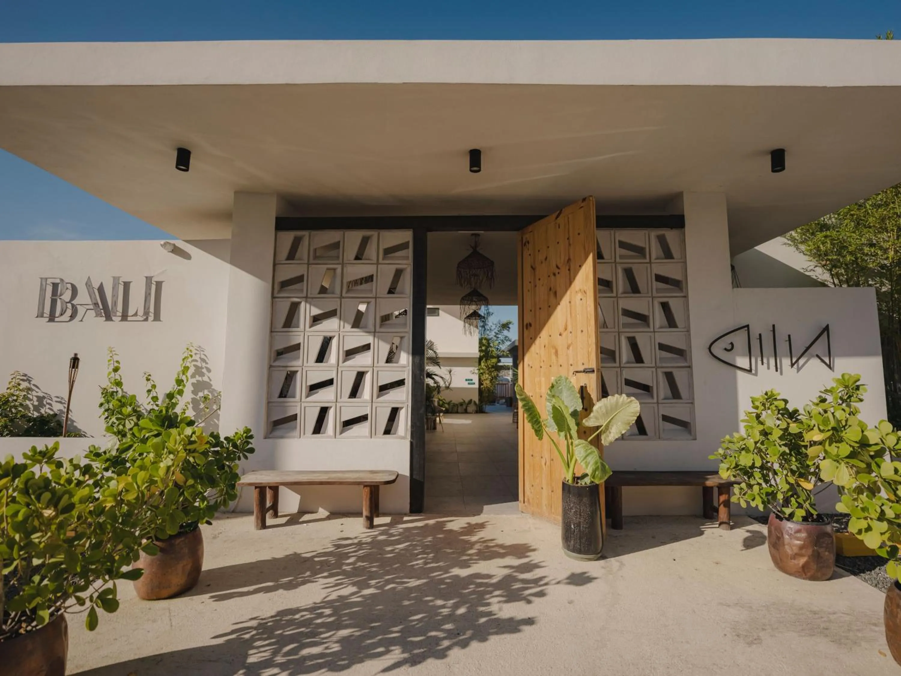 Property building in Bali Hotel Adults Only Isla Verde, a Trademark by Wyndham