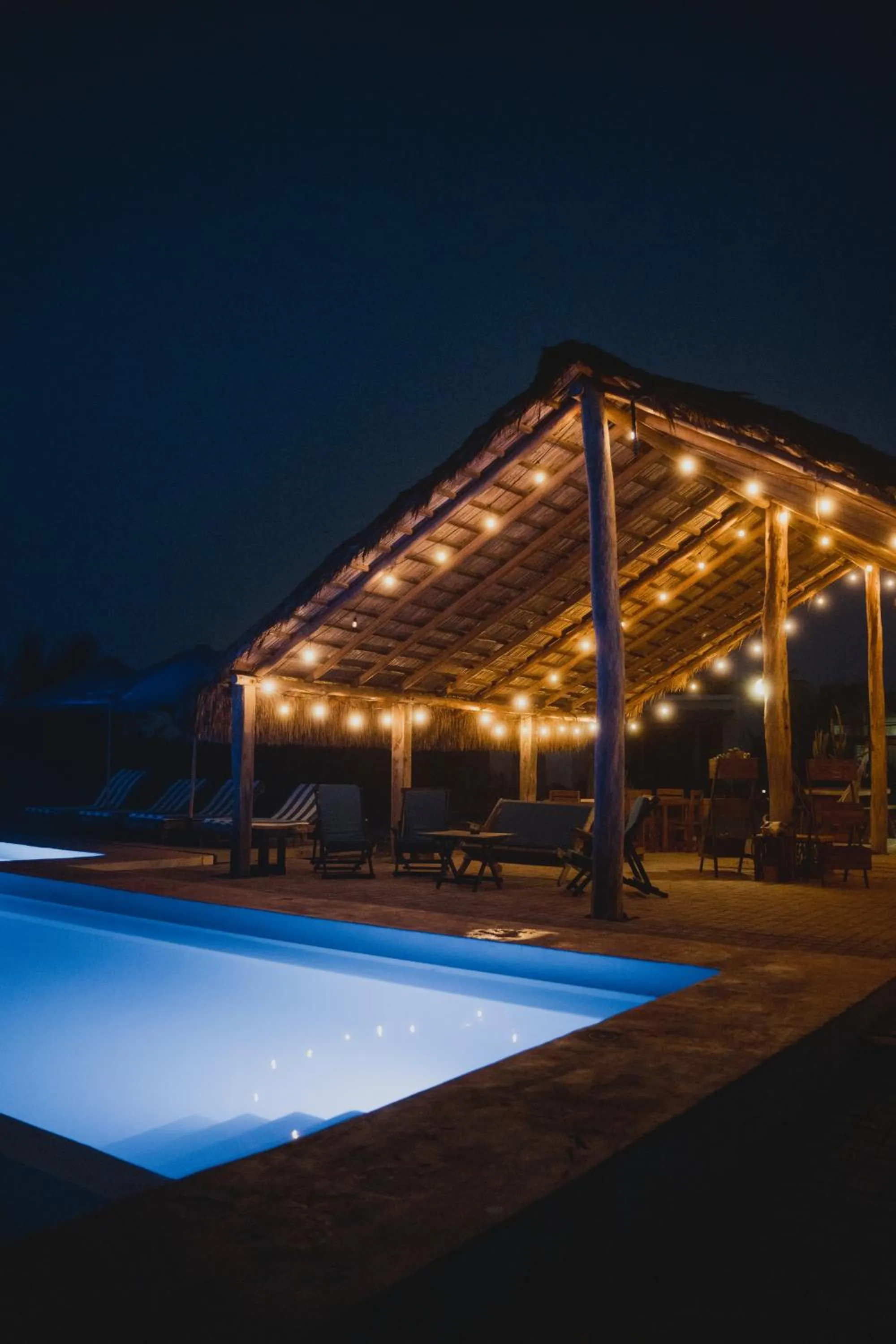 Night in Toninas México Bungalow