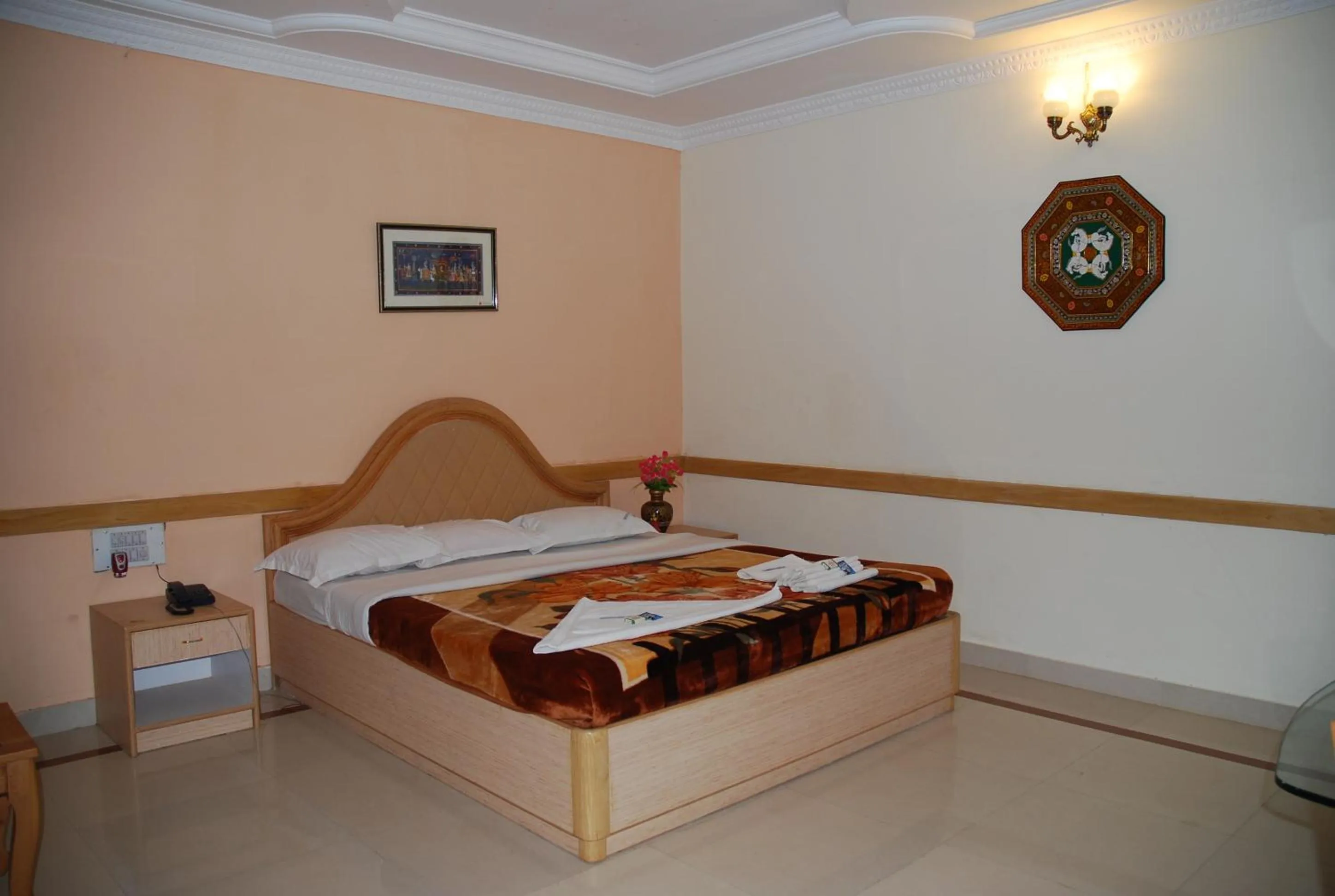 Bedroom in Kishkinda Heritage Resort